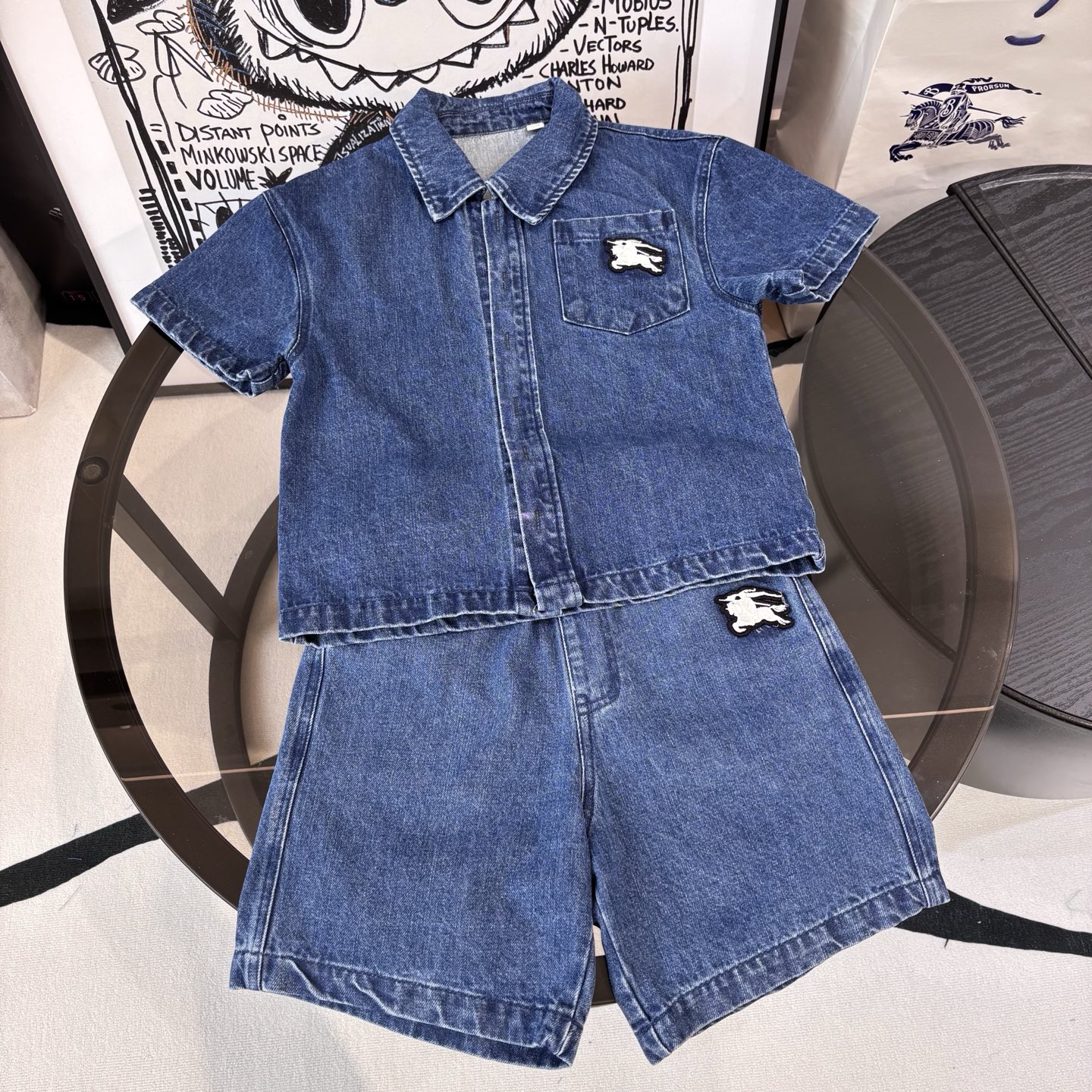 Burberry Unisex Kids Blue Soft Denim Short Sleeve Shirt & Elastic Waist Shorts Two Piece Limited Year Of Horse Matching Set Boys Girls Sizes 100-160