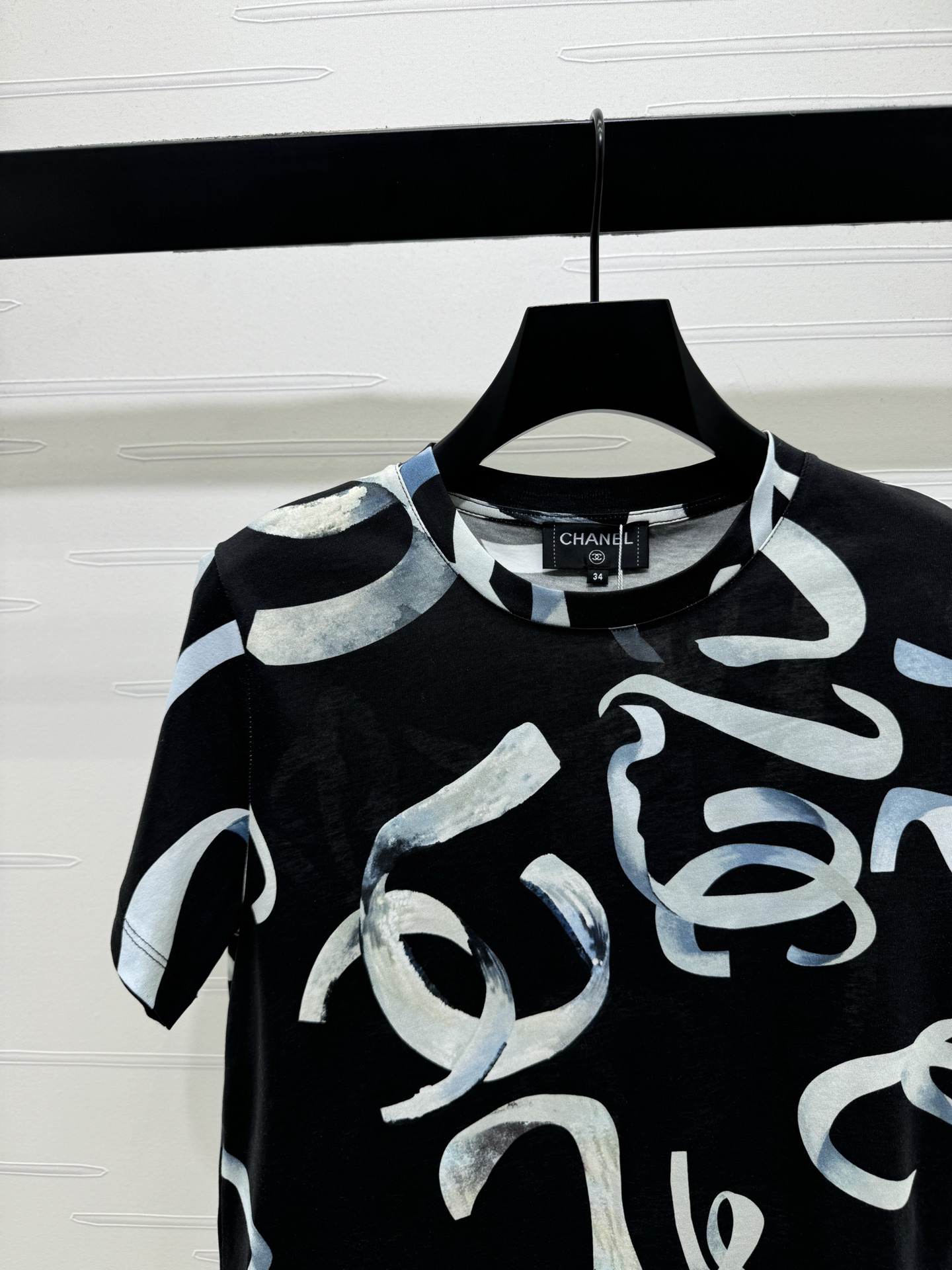 [TOP] CHANEL  T-shirt -Black