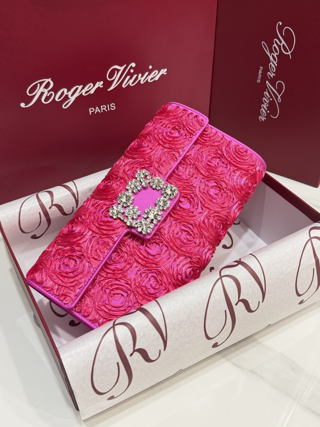 [TOP] ROGER VIVIER Diamond Bag 24-13-3 CM - Pink - 711 Luxury
