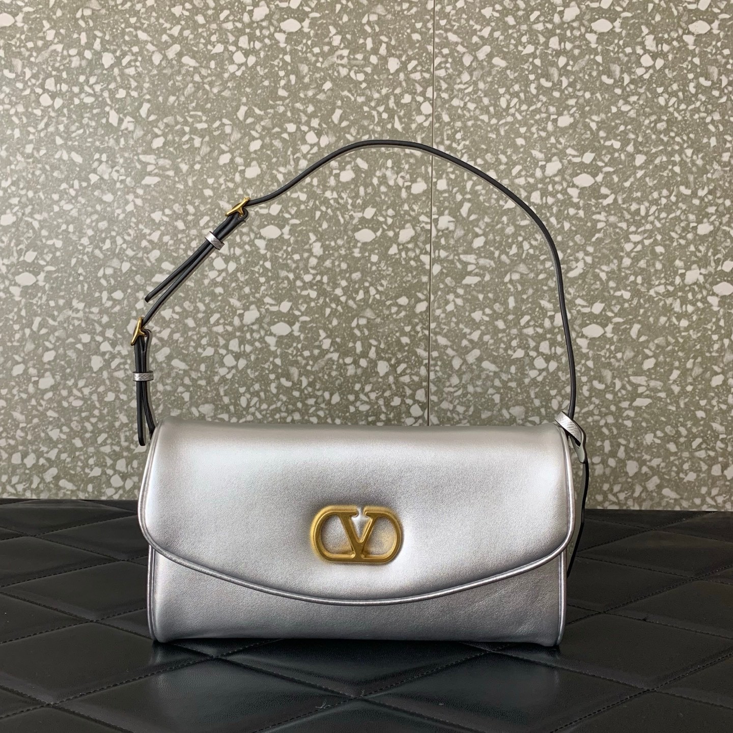 [TOP] VALENTINO GARAVANI DEVAIN Bag  23.5cm - Sliver