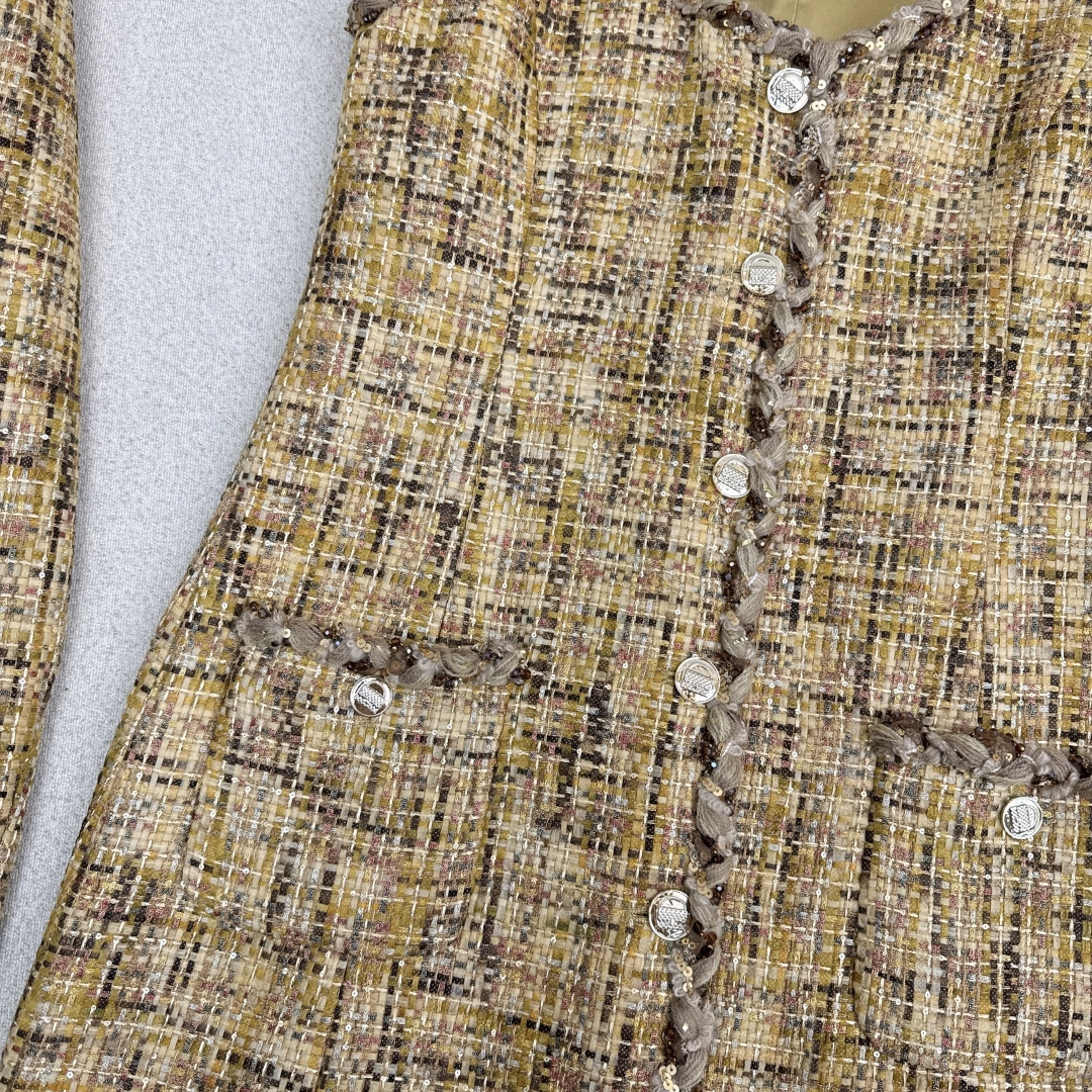 [TOP] CHANEL Woven Sleeveless Dress - Gold