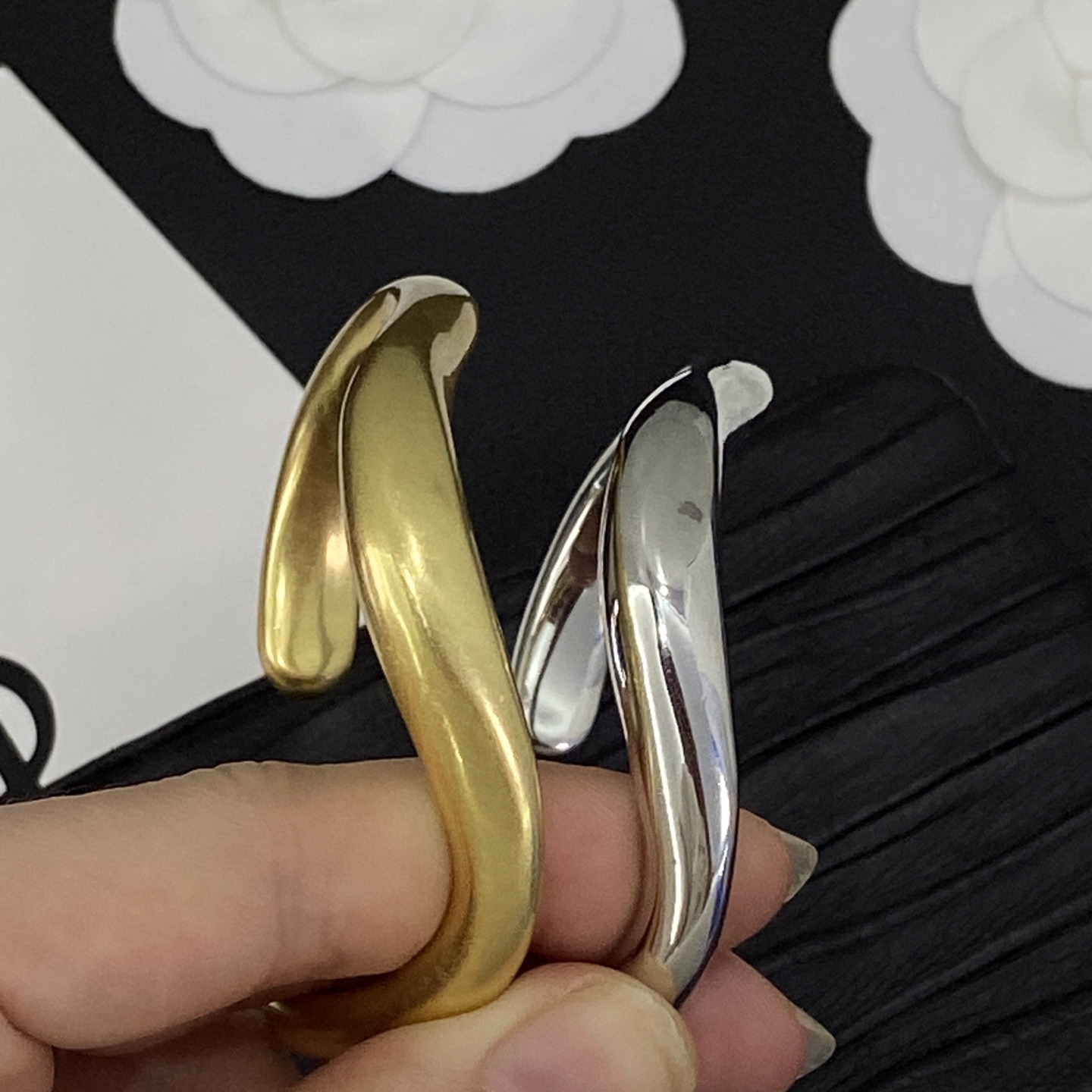 [TOP] Yves Saint Laurent YSL Bracelet - 2 Color - 711 Luxury