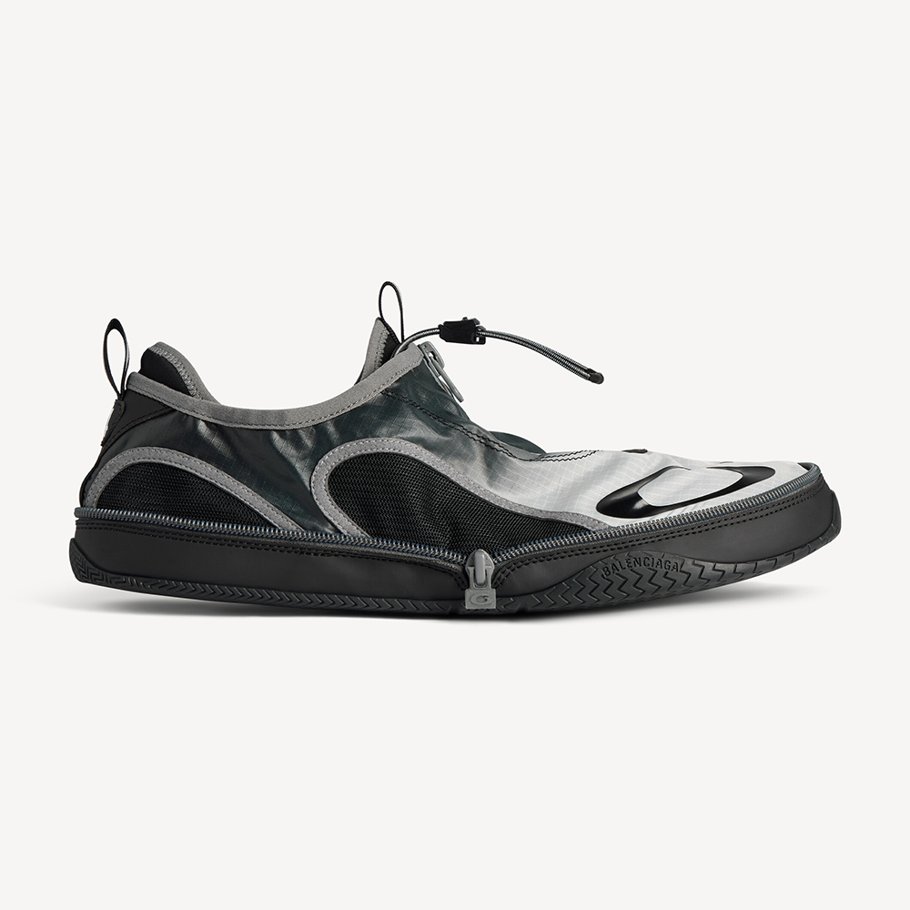 Balenciaga Shoes Balenciaga Pocket Gradient Sneaker #395164 | Nigo Office
