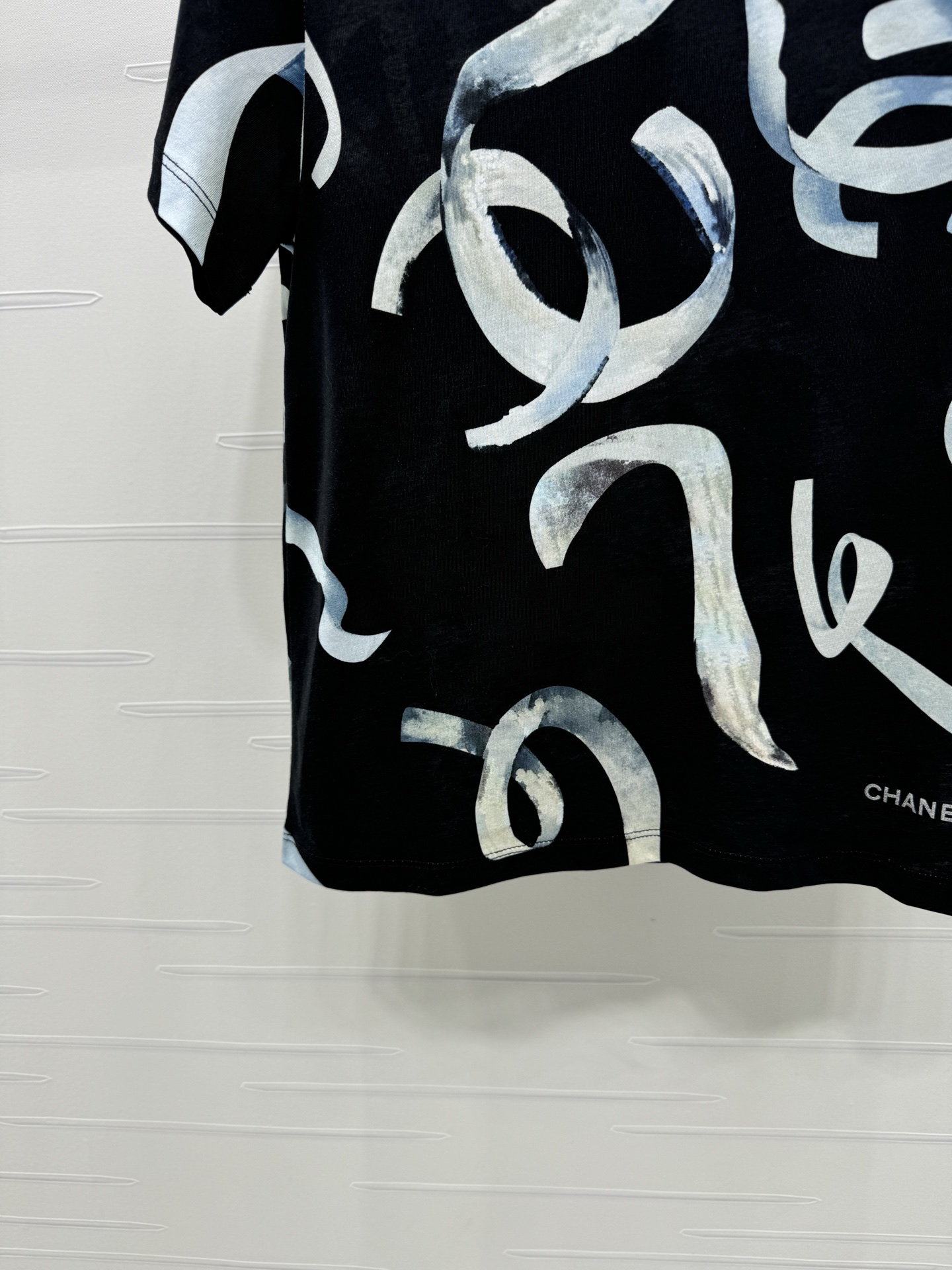 [TOP] CHANEL  T-shirt -Black