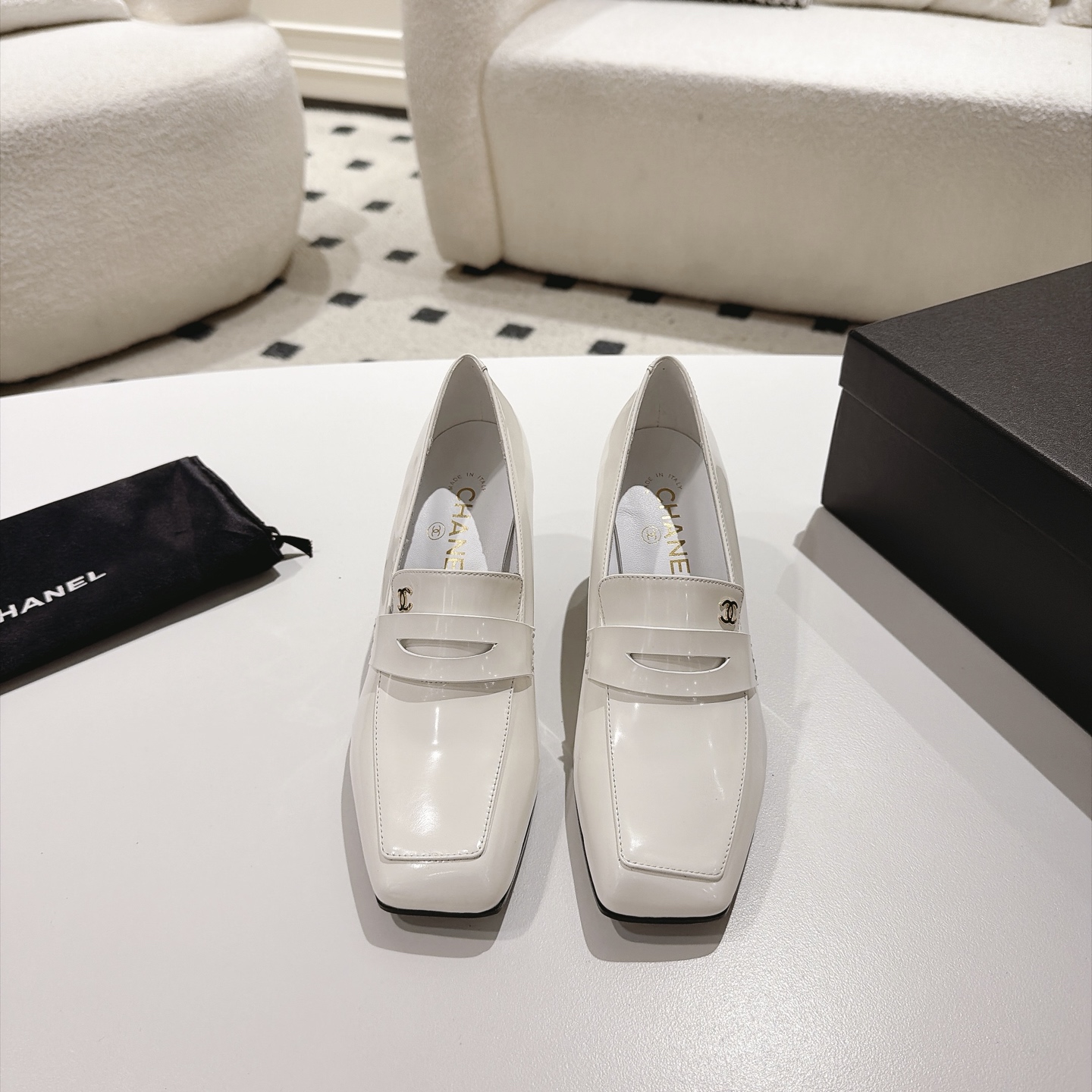 [TOP] CHANEL Cowhide High Heels Loafer Shoes - White - 711 Luxury