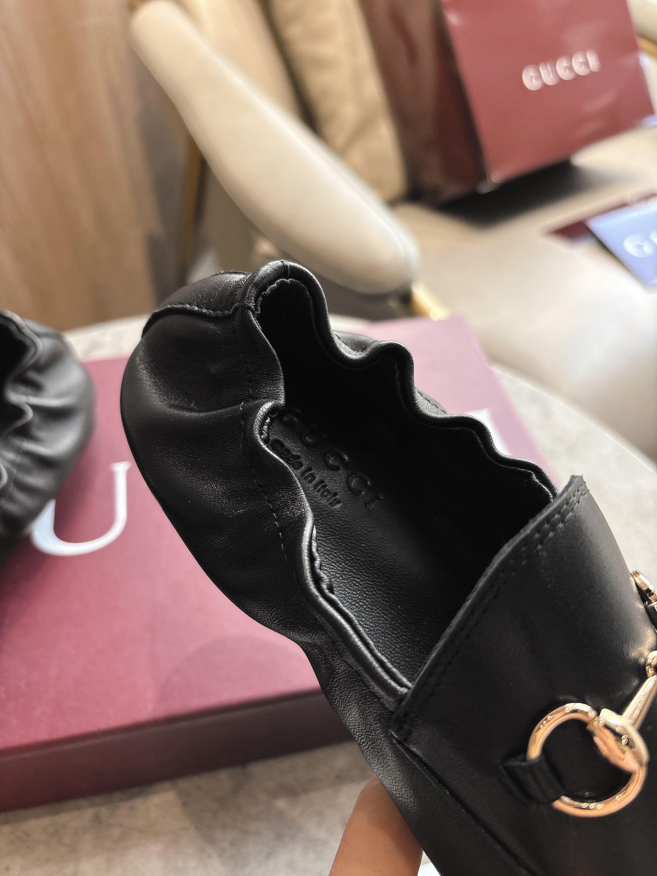 [TOP] GUCCI Loafers - Black - 711 Luxury