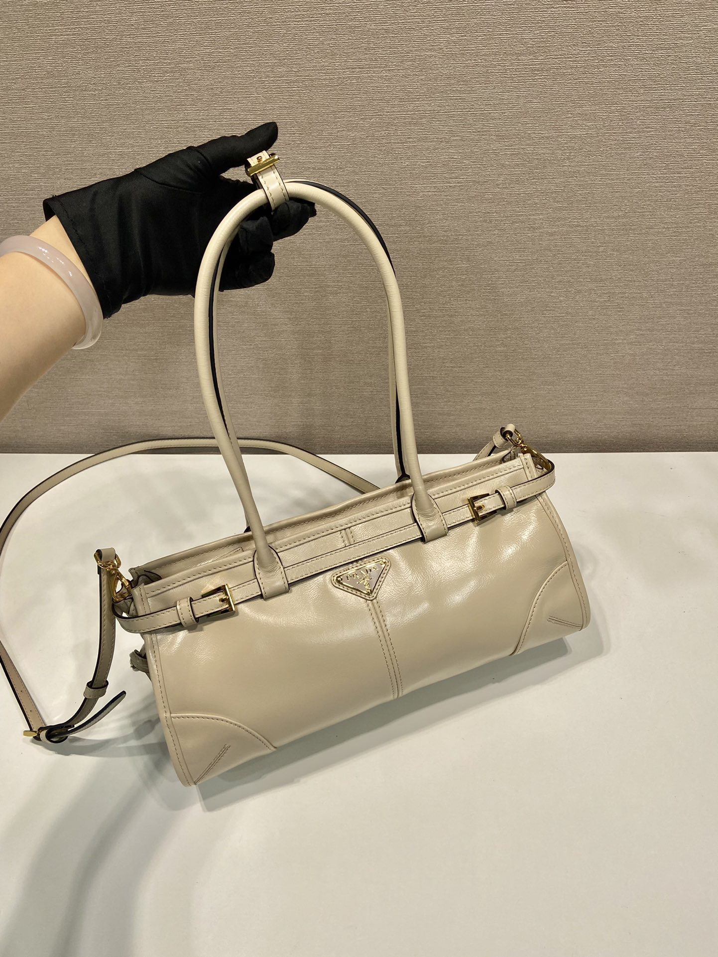 [TOP] PRADA Lussolf Bag Wax Leather 32x15.5x12cm - Beige & GHW