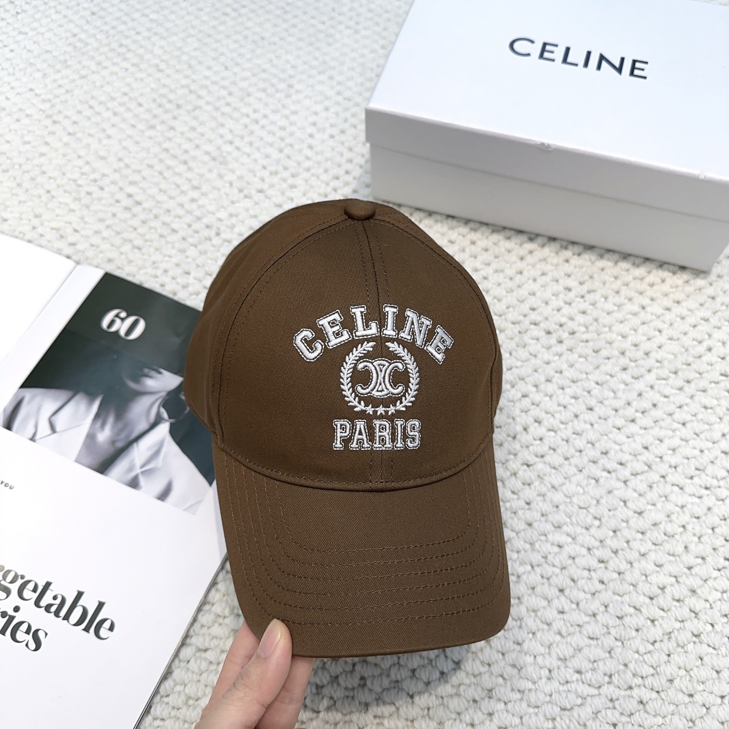 [TOP] CELINE Hat - Chocolate - 711 Luxury