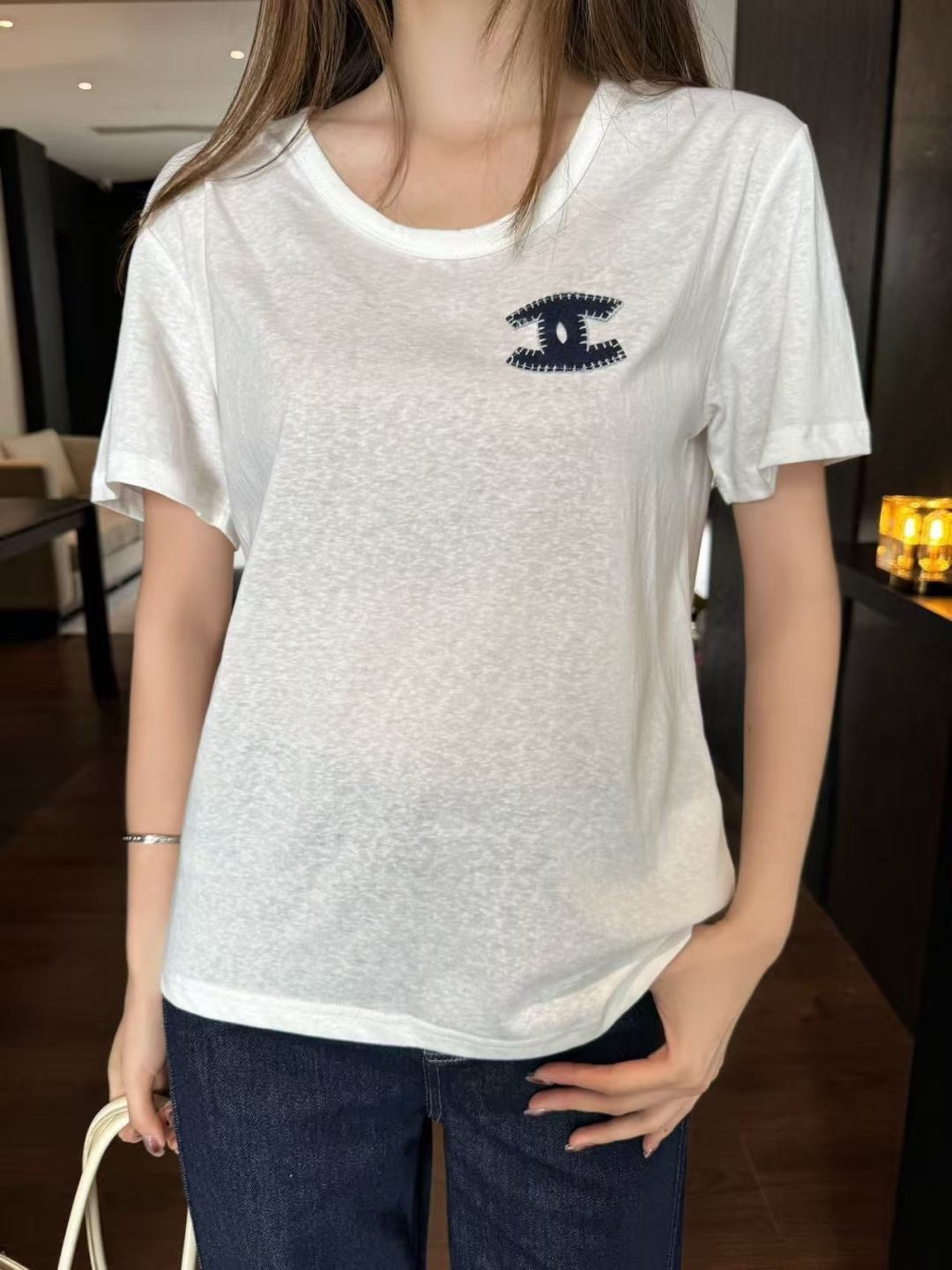 [TOP] CHANEL T-shirt -White