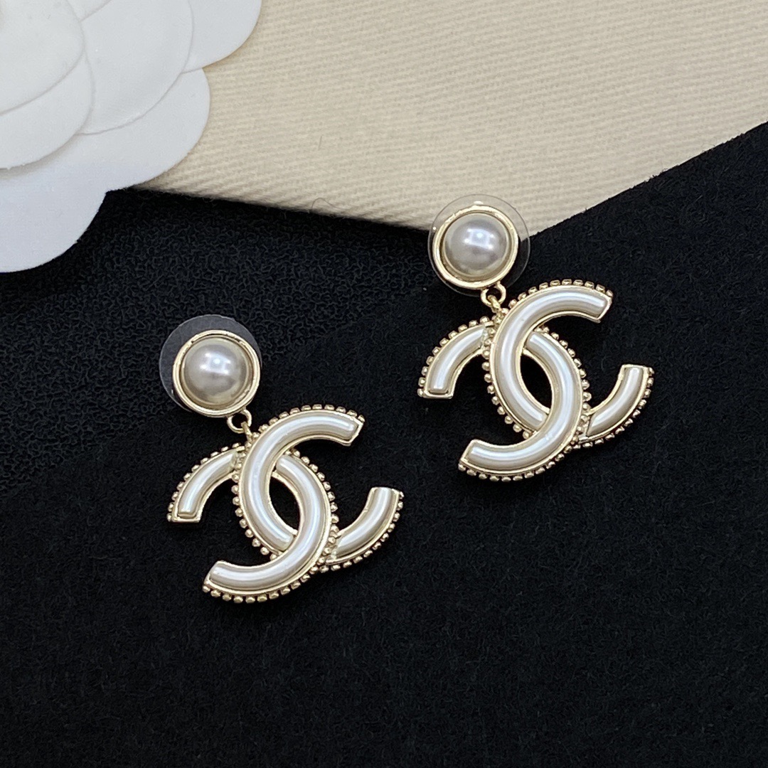 [TOP] CHANEL Earrings - Gold - 711 Luxury