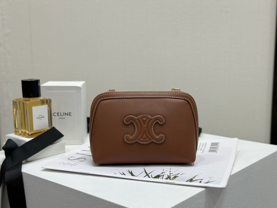 [TOP] CELINE Shell Bag Cowhide 16x11x8cm - Brown - 711 Luxury