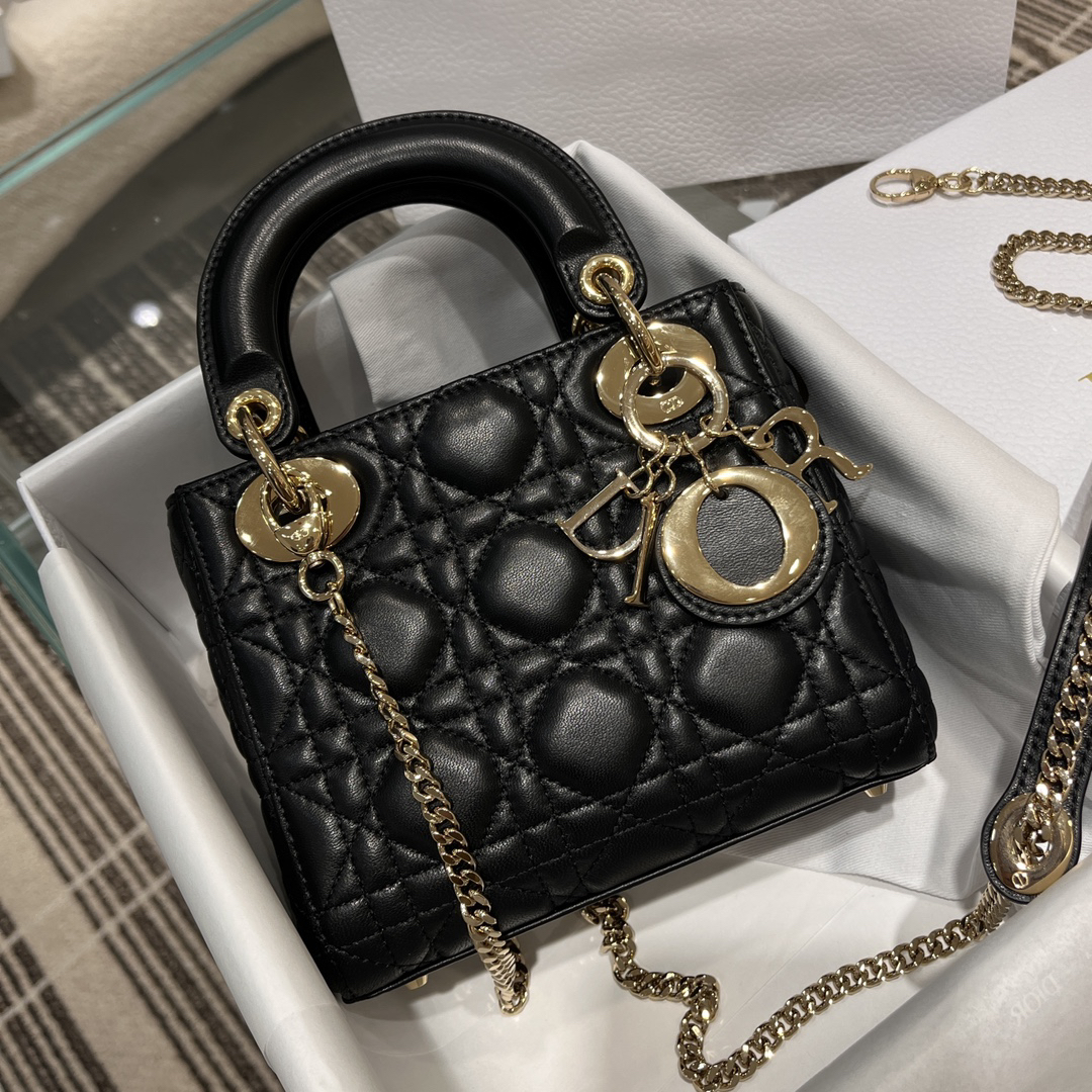 [TOP] Christian Dior Lady Dior Bag Lambskin 17x15x7cm - Black