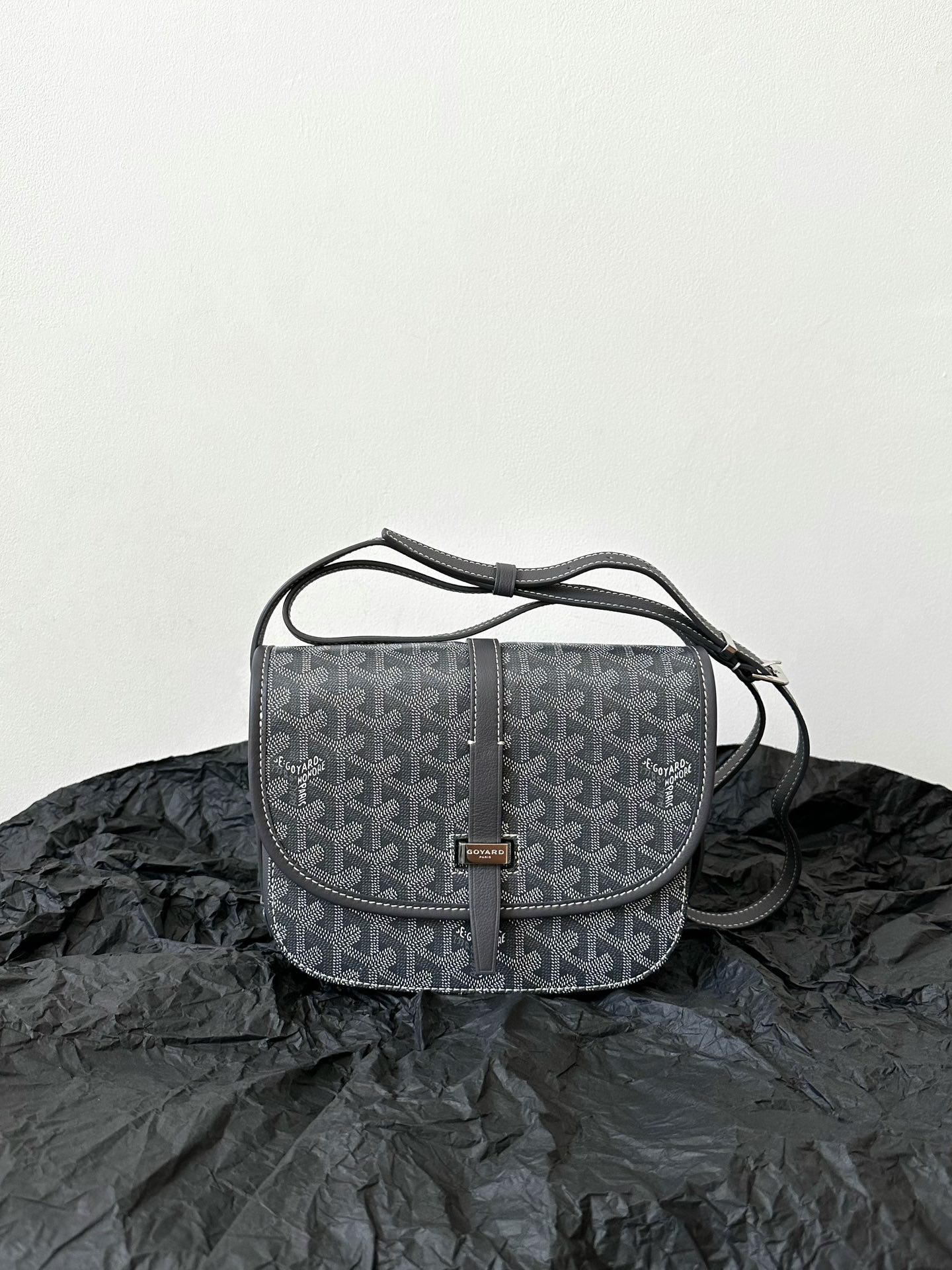 [TOP] Goyard Saddle Bag 22×16×7cm - Gray - 711 Luxury