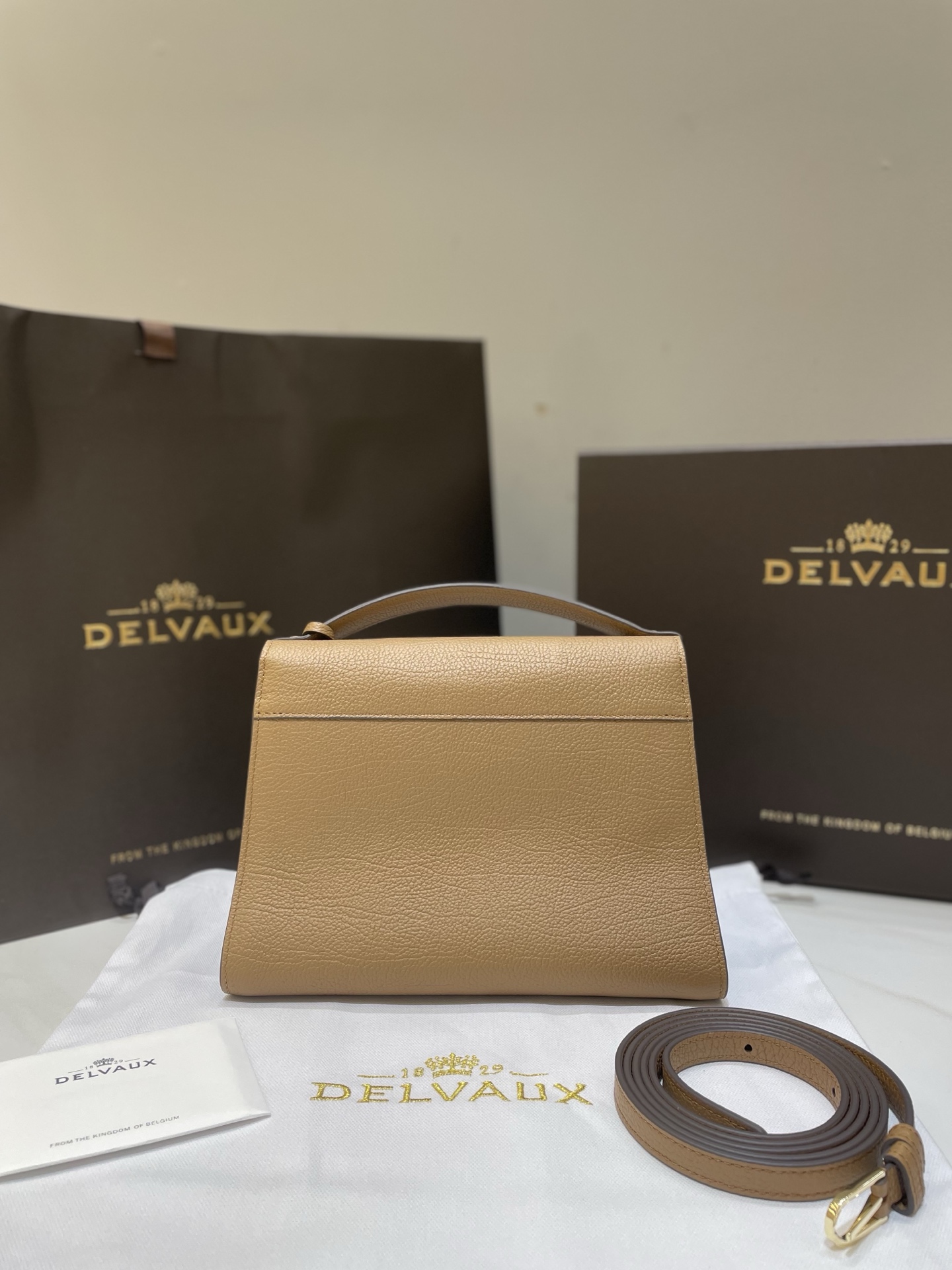[TOP] Delvaux Tem Bag Cowhide 23×17×6cm - Brown - 711 Luxury