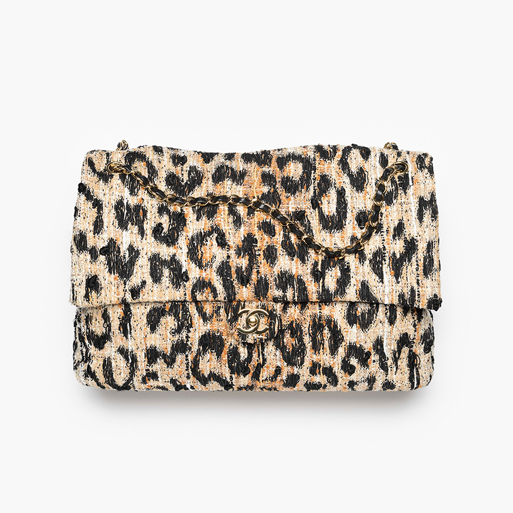 Chanel black Bag CHANEL Maxi Flap Bag Tweed Mixed Fibers Gold-tone Metal Brown Black White #394928 | Nigo Office