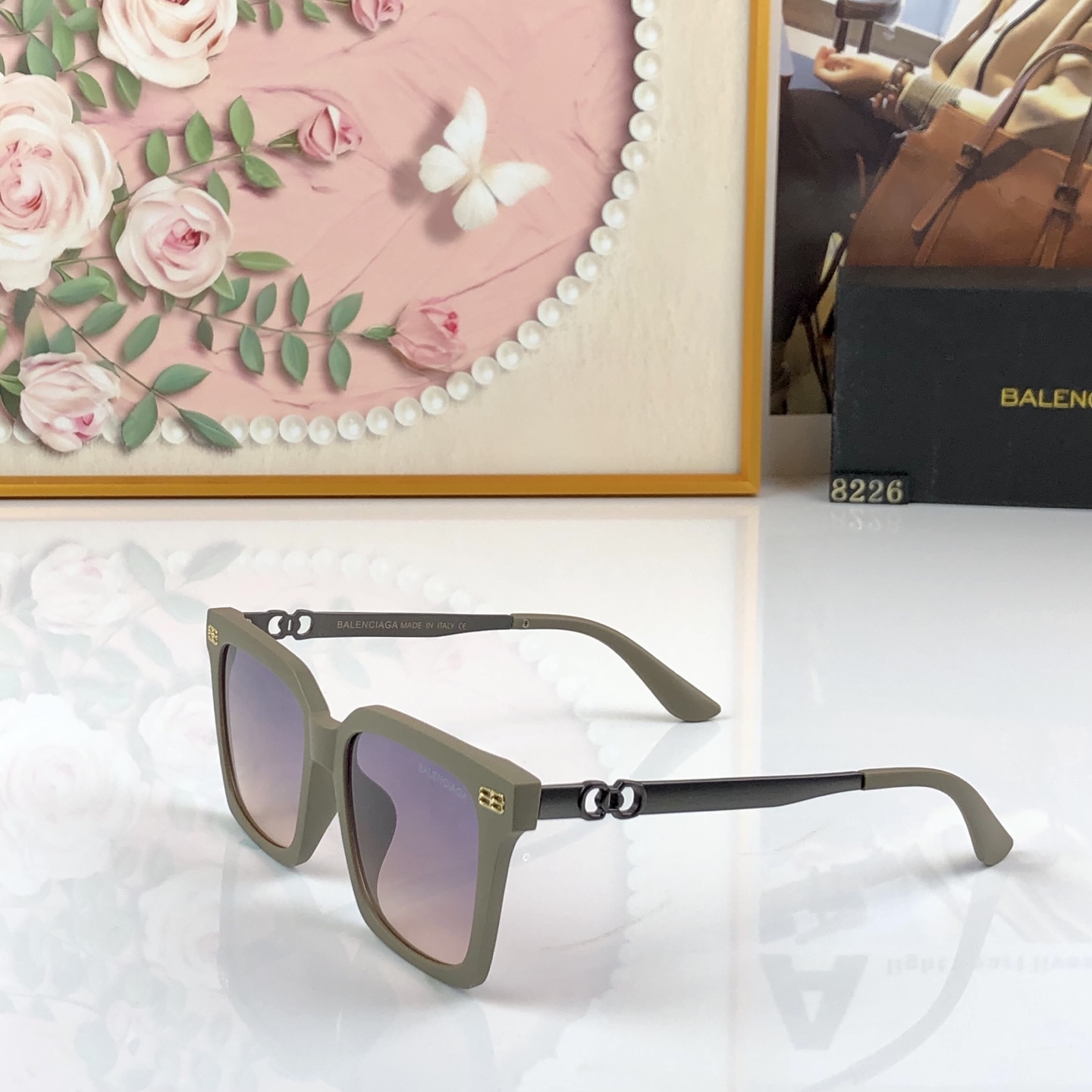 [TOP] BALENCIAGA Sunglasses - Green - 711 Luxury