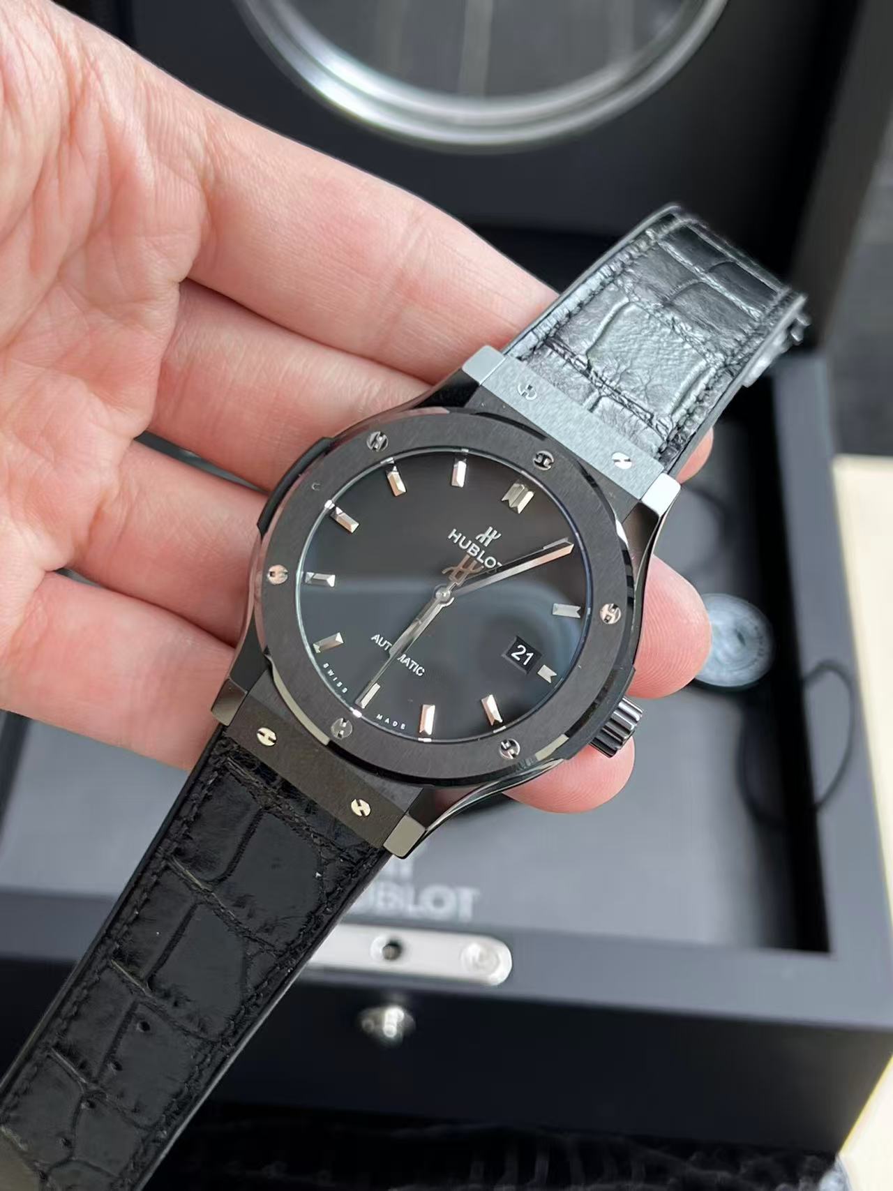 [TOP] HVBLOT Black Ceramic Watch - Black - 711 Luxury