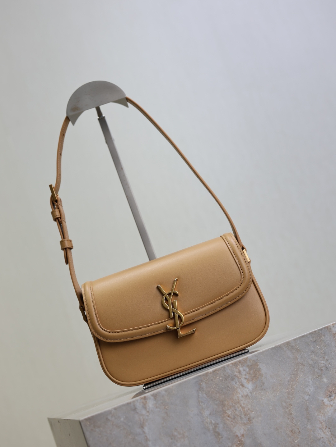 [TOP] Yves Saint Laurent YSL Solferino Bag Box Cowhide 19x12x7.5cm - Apricot - 711 Luxury
