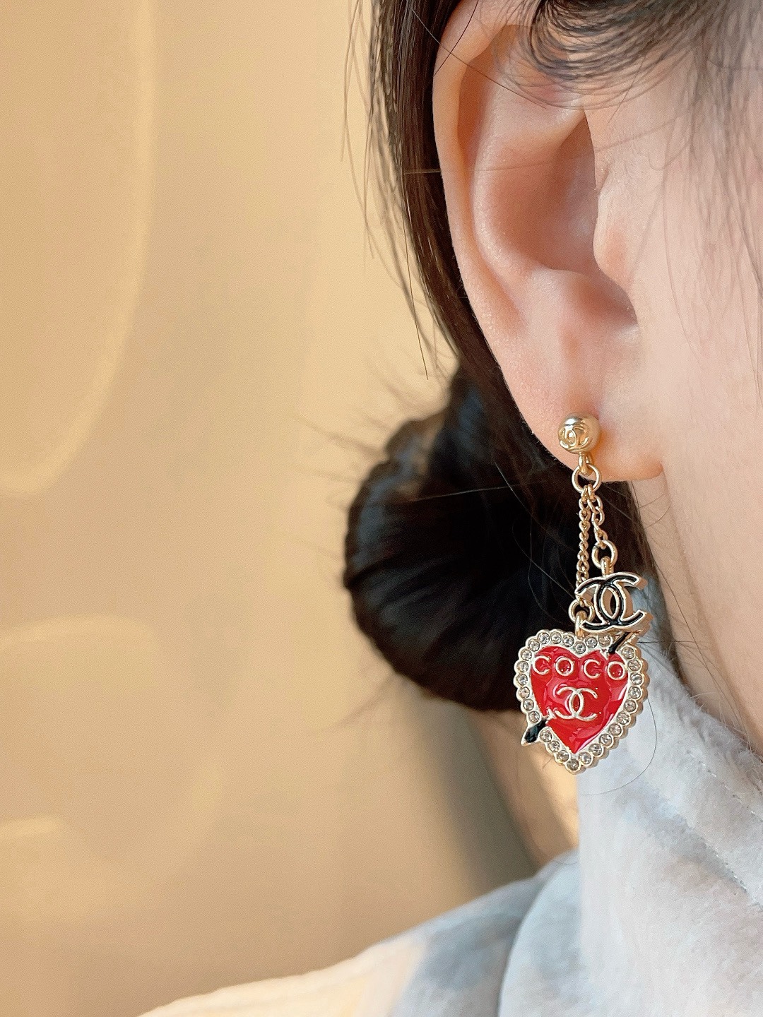 [TOP] CHANEL Earrings - Gold/Red