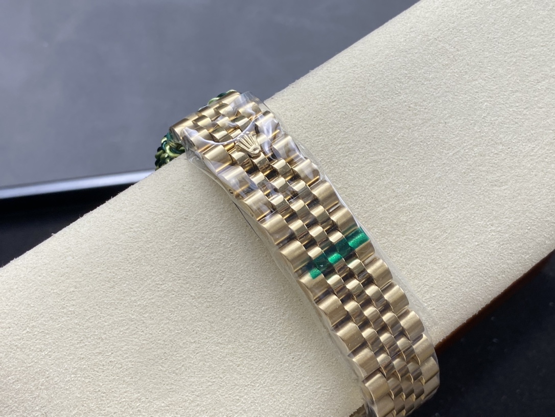 [TOP] ROLEX Men's Watch 41 mm - Gold