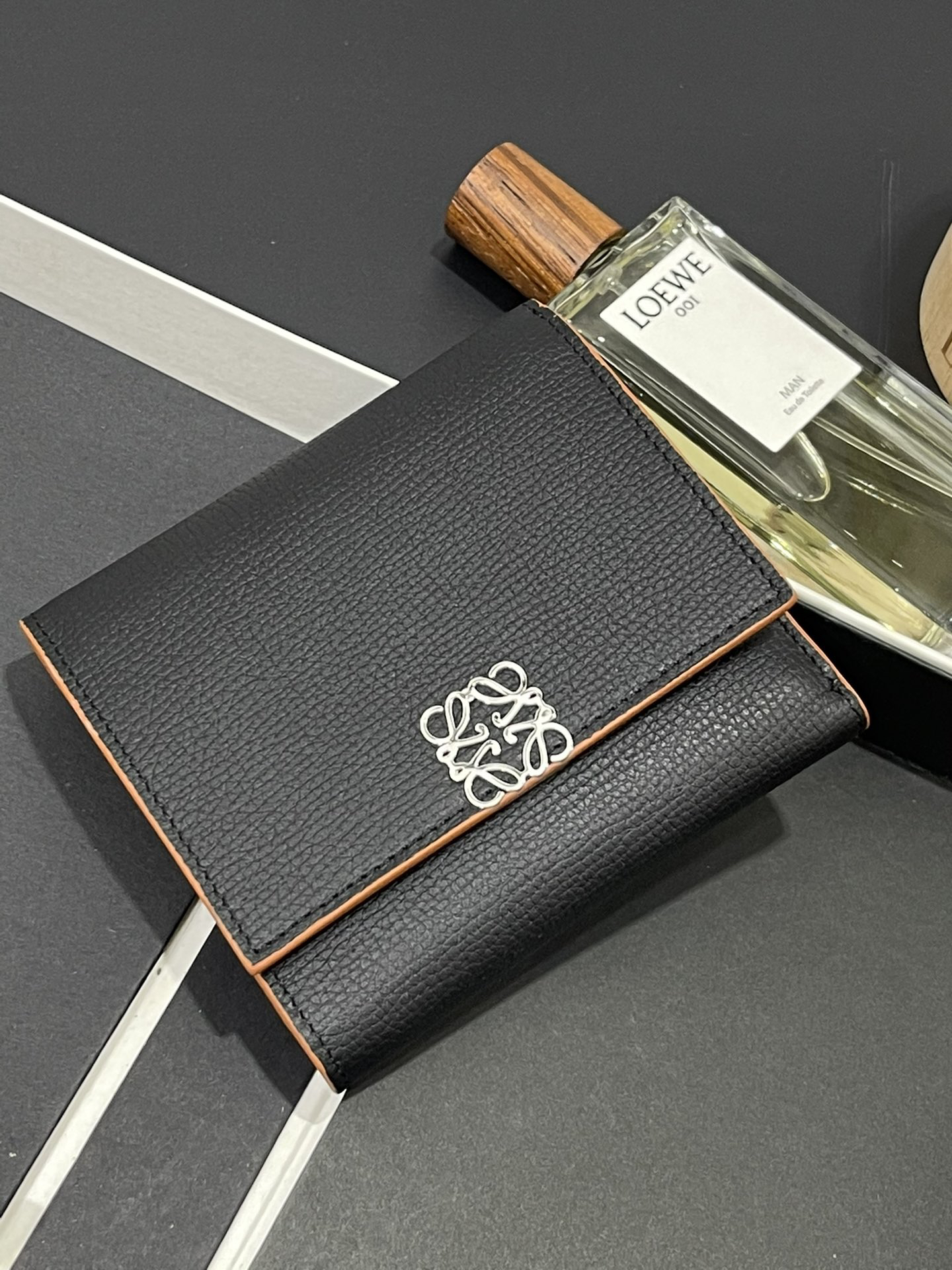 [TOP] LOEWE Wallet 10*11 cm - Black