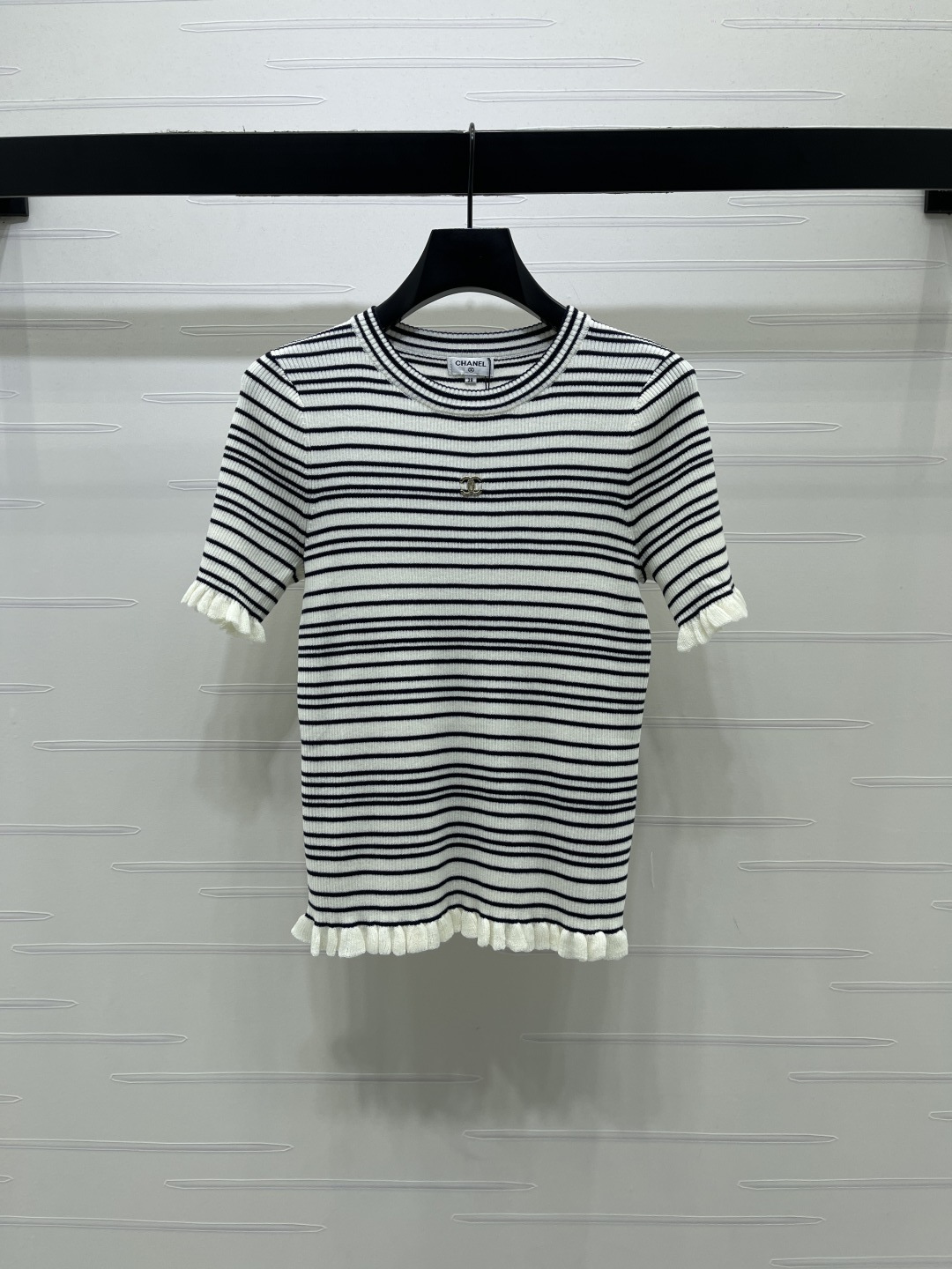 [TOP] CHANEL Knit Top - White - 711 Luxury