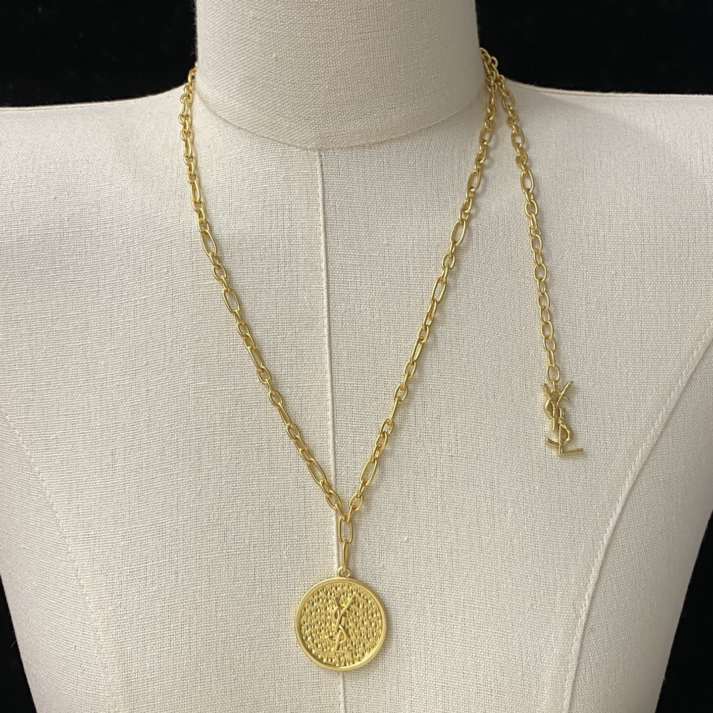 [TOP] Yves Saint Laurent YSL Necklace - Gold - 711 Luxury