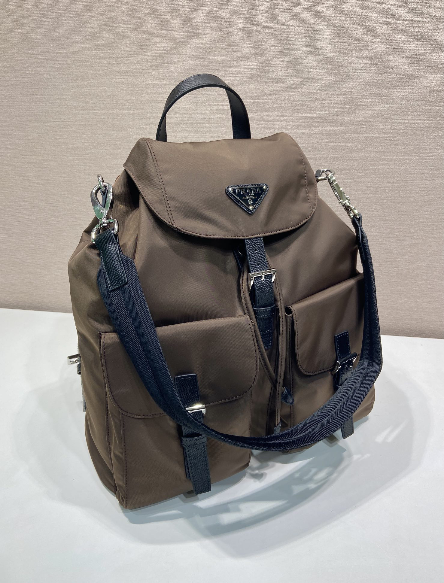 [TOP] PRADA Re-Nylon Backpack 34x39x15cm - Chocolate - 711 Luxury