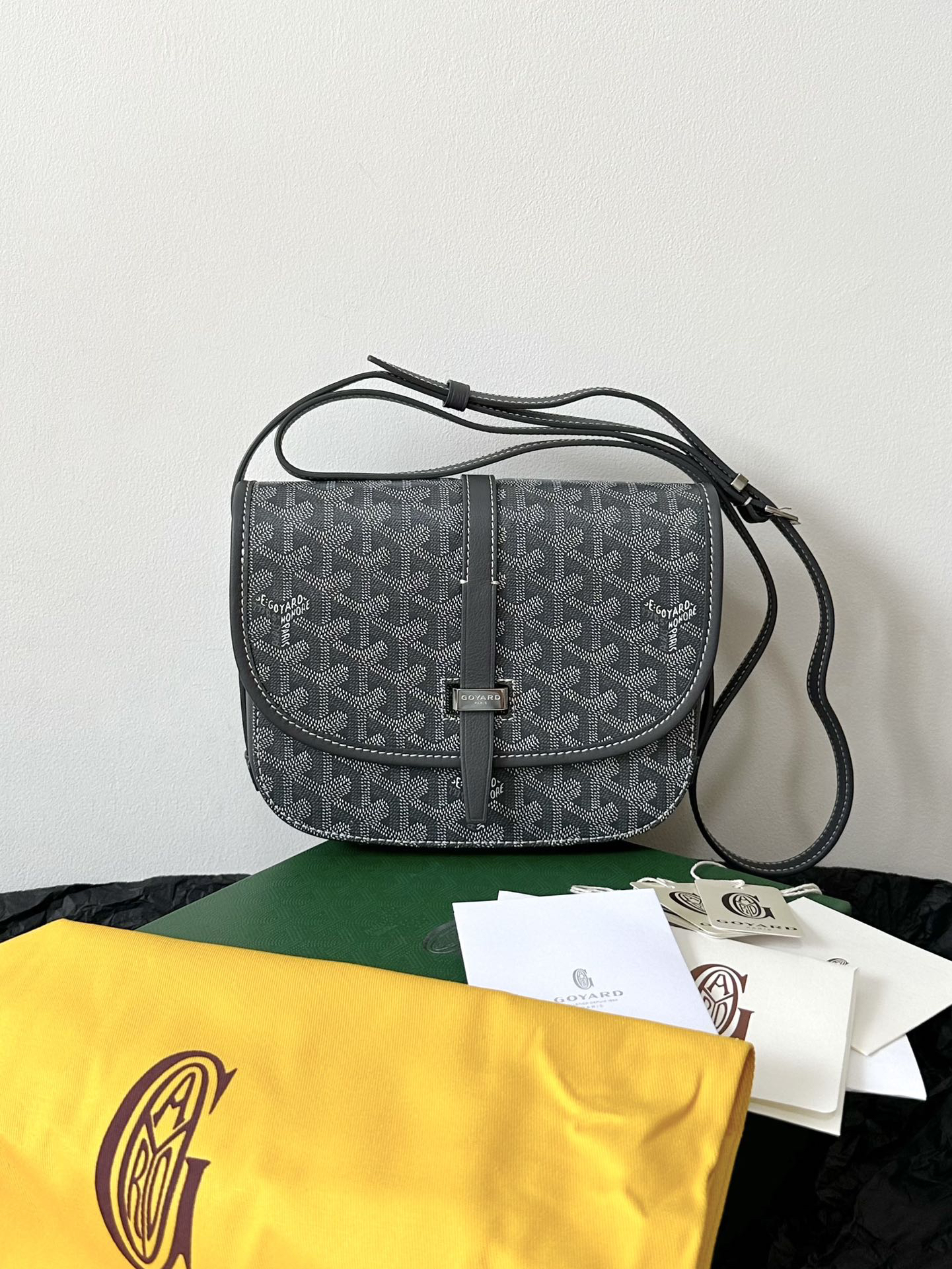 [TOP] Goyard Saddle Bag 22×16×7cm - Gray - 711 Luxury