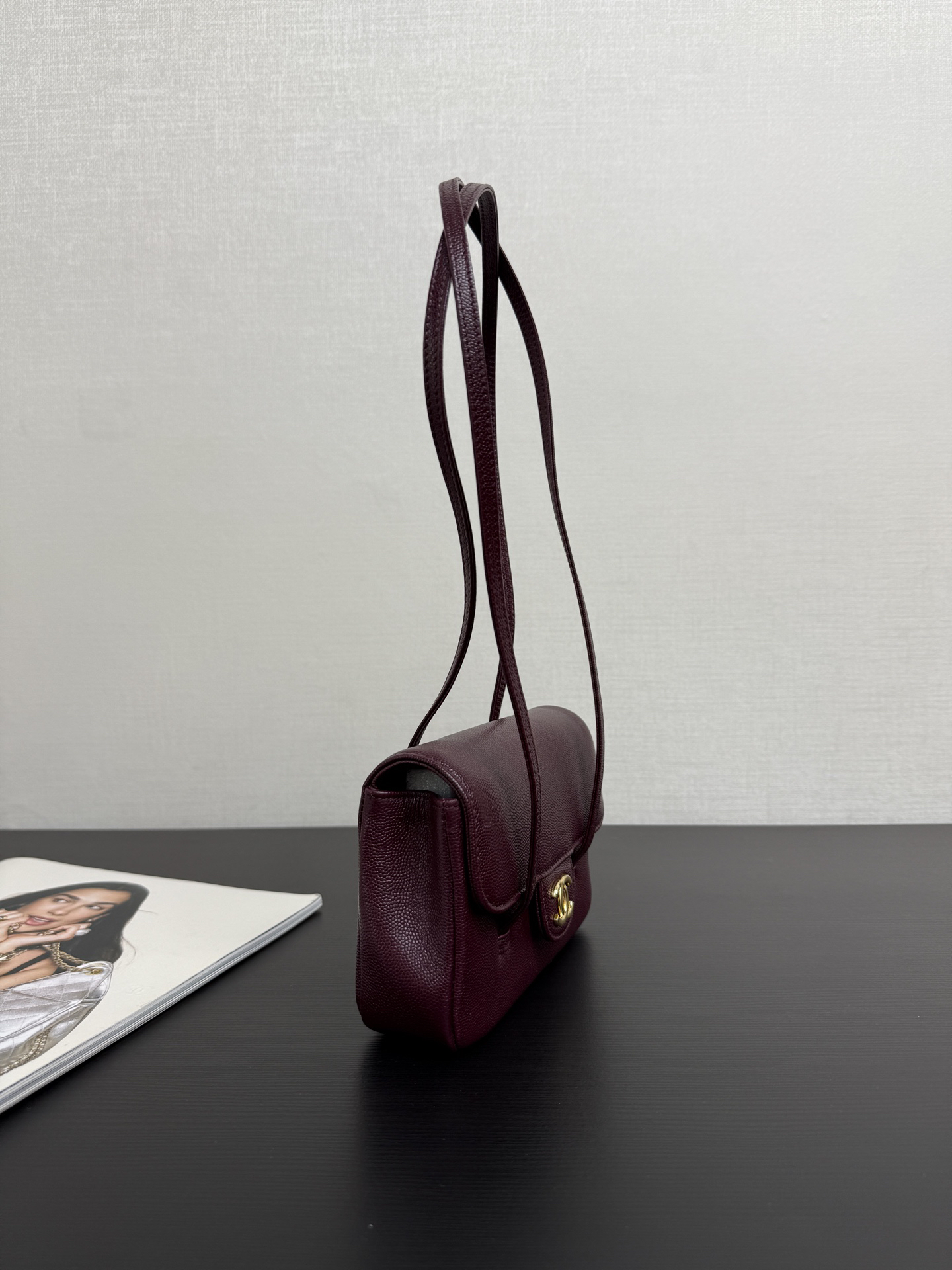 [TOP] CHANEL Preppy Coco Shoulder Bag 17x12x4cm - Red & GHW - 711 Luxury