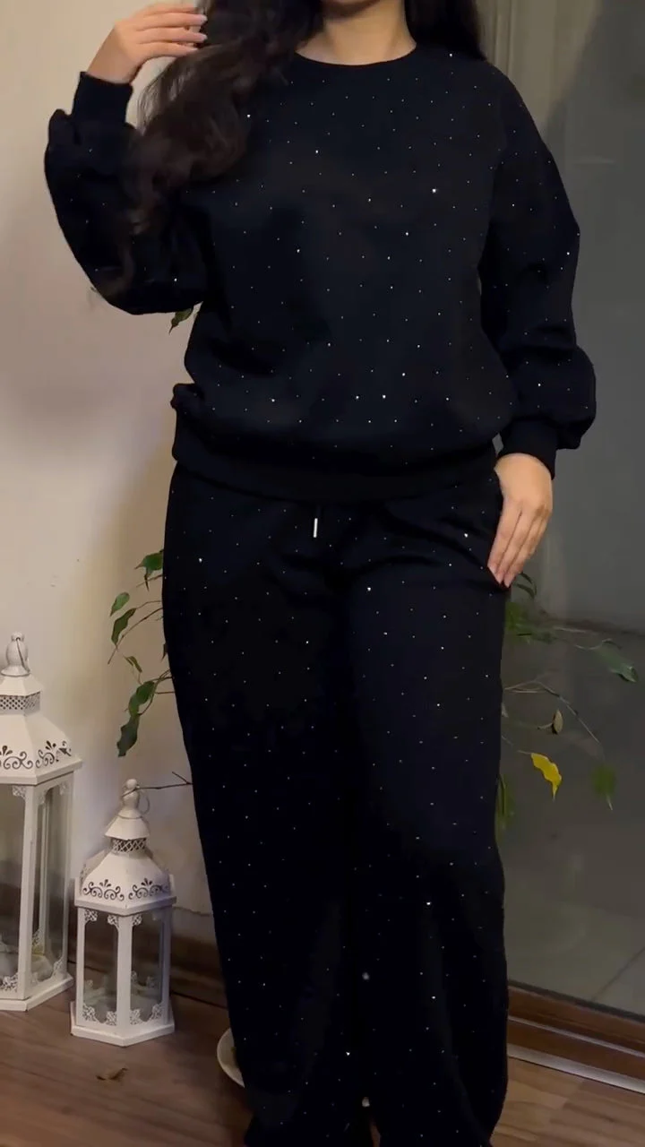 Women's Round Neck Rhinestone Fashion Casual Suit