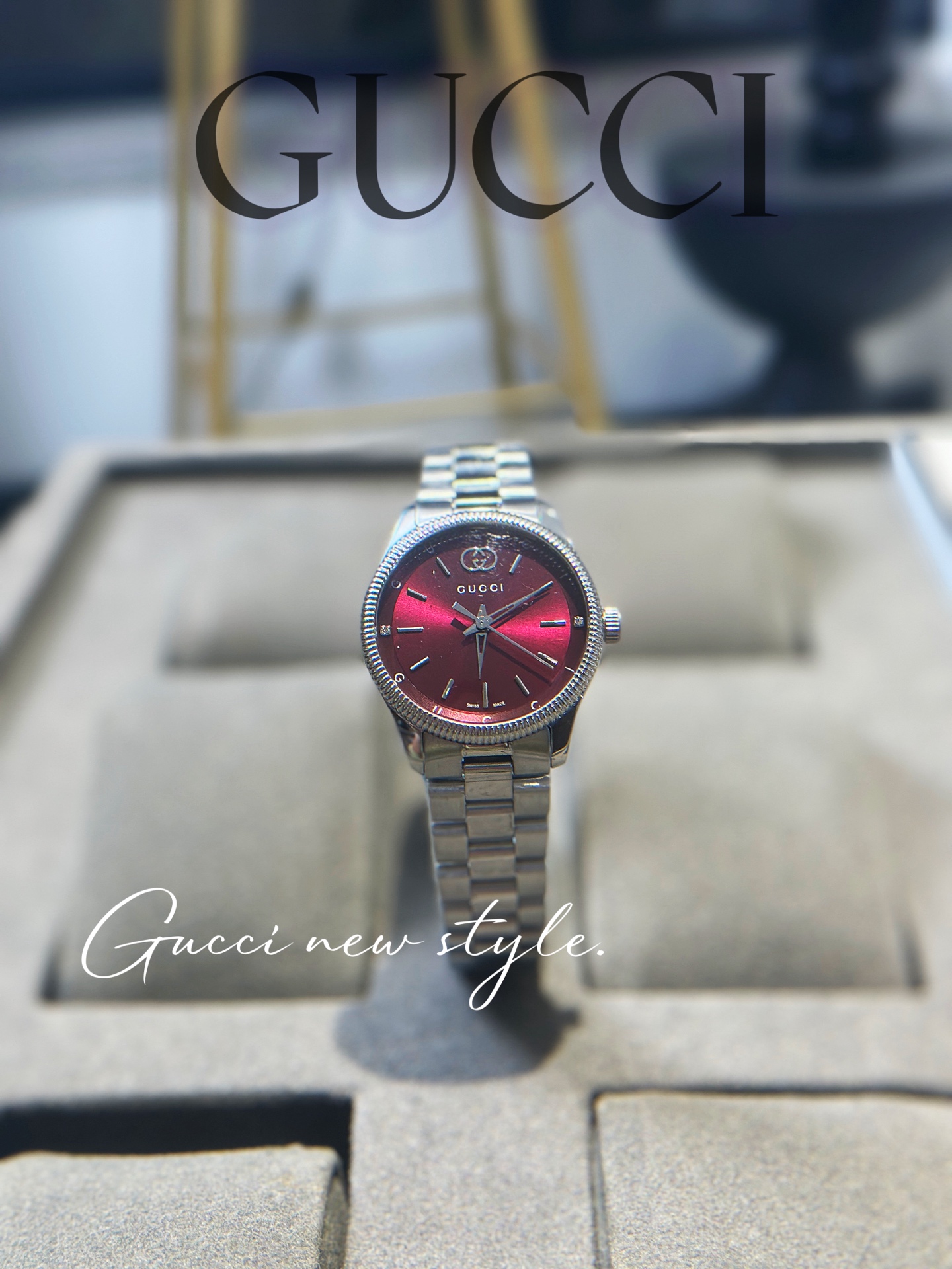 [TOP] GUCCI G-TIMELESS Watch 29mm - Silver and Red - 711 Luxury