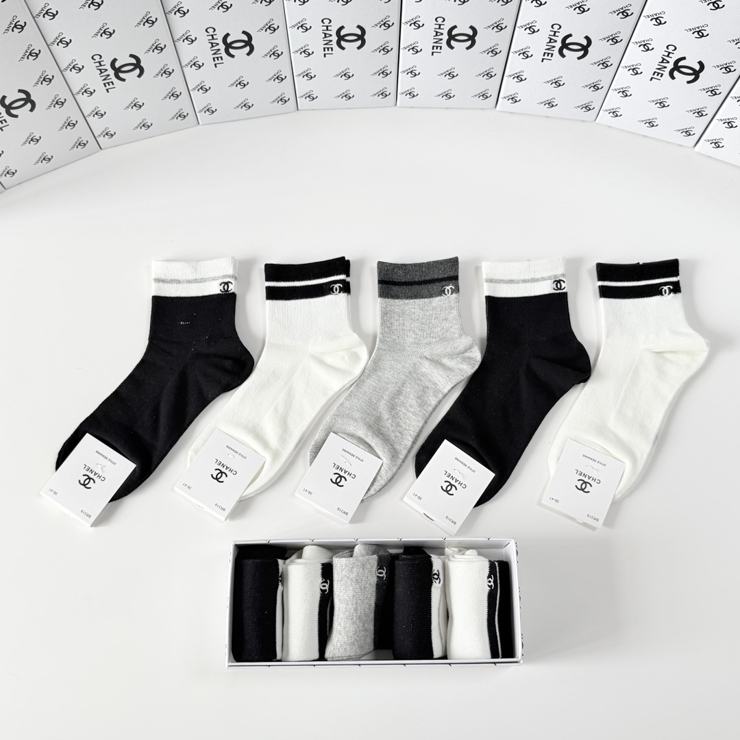 [TOP] CHANEL Socks - 5 Pieces as a Set - 711 Luxury