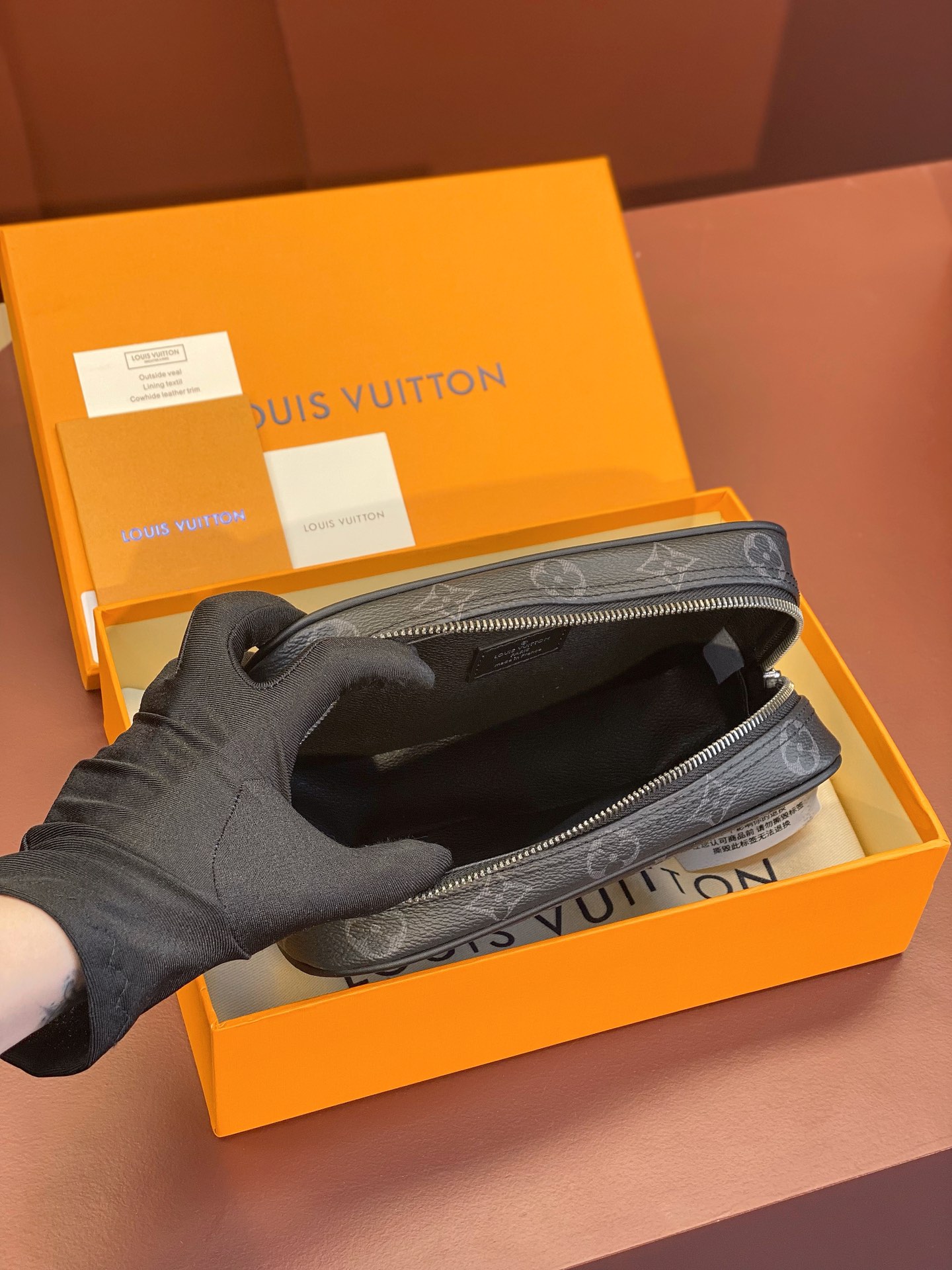 [TOP] Louis Vuitton LV Toiletry Bag 21x6x13.5cm/26x17x7cm - 2 Colors