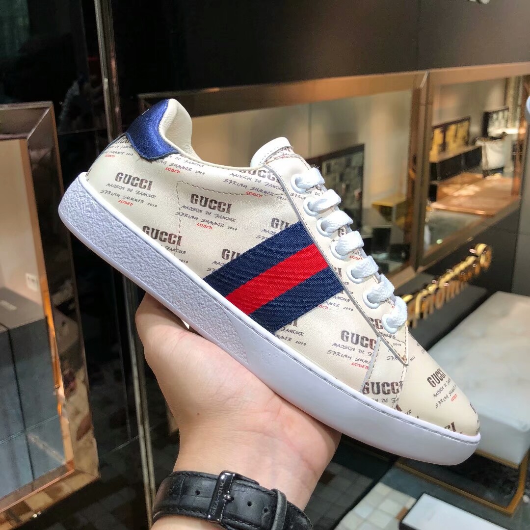 [TOP] GUCCI Sneaker - Beige - 711 Luxury