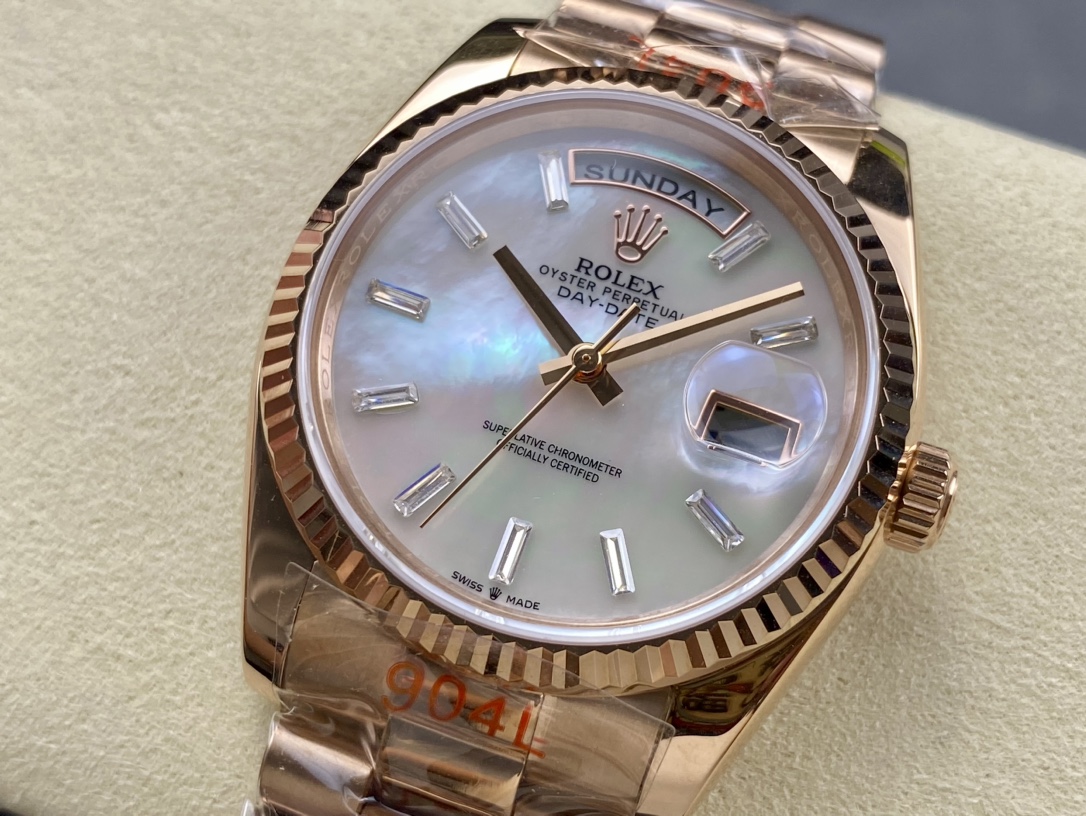 [TOP] ROLEX  Watch 36 mm - Gold