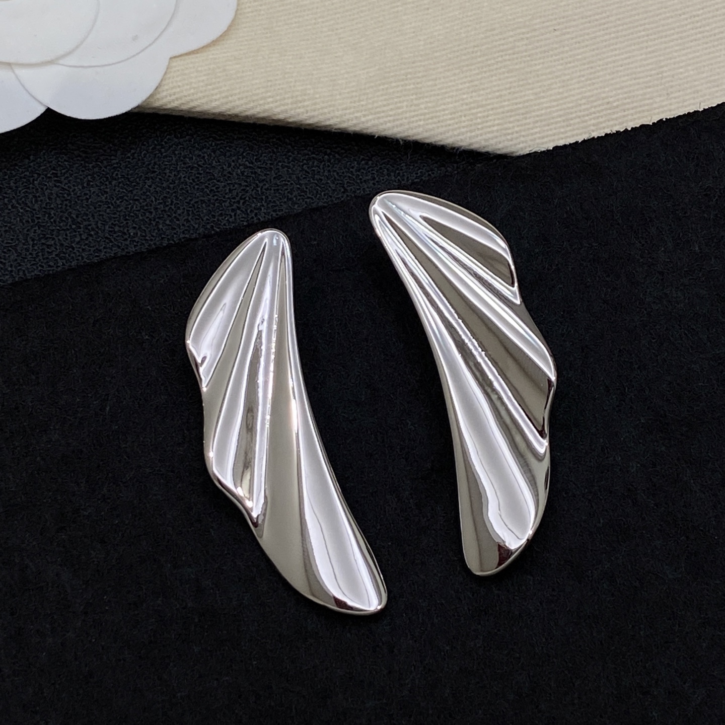 [TOP] Tiffany Earrings - 2 Colors - 711 Luxury