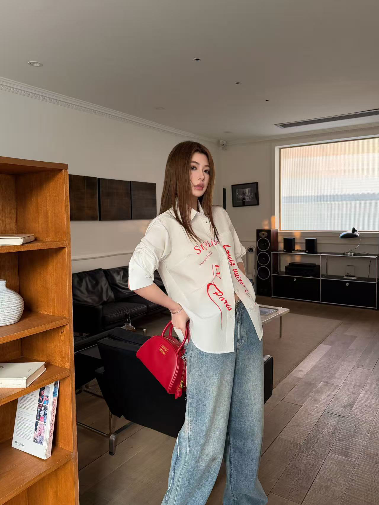 [TOP] Louis Vuitton LV Shirt - White