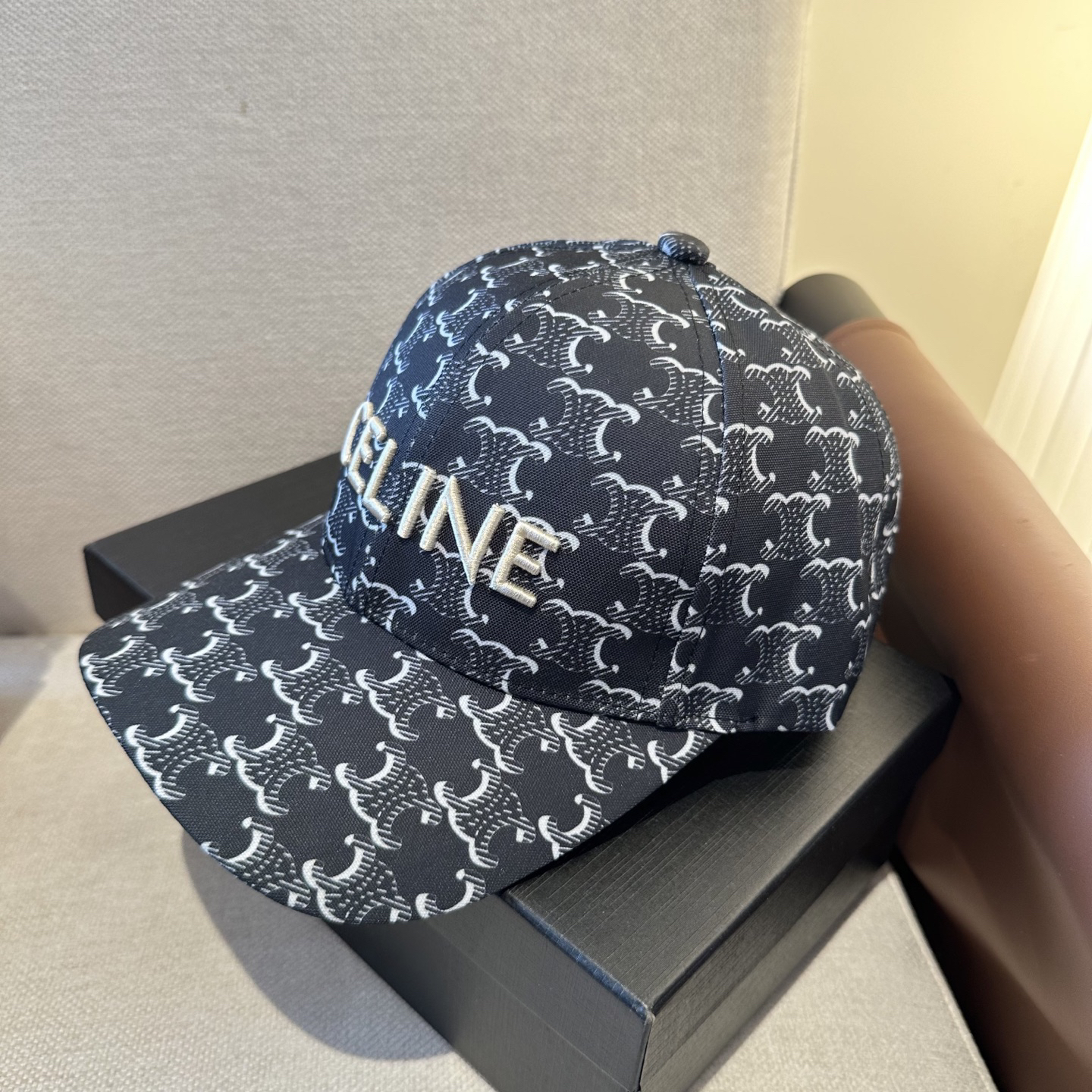 [TOP] CELINE  Baseball Cap - Blue - 711 Luxury