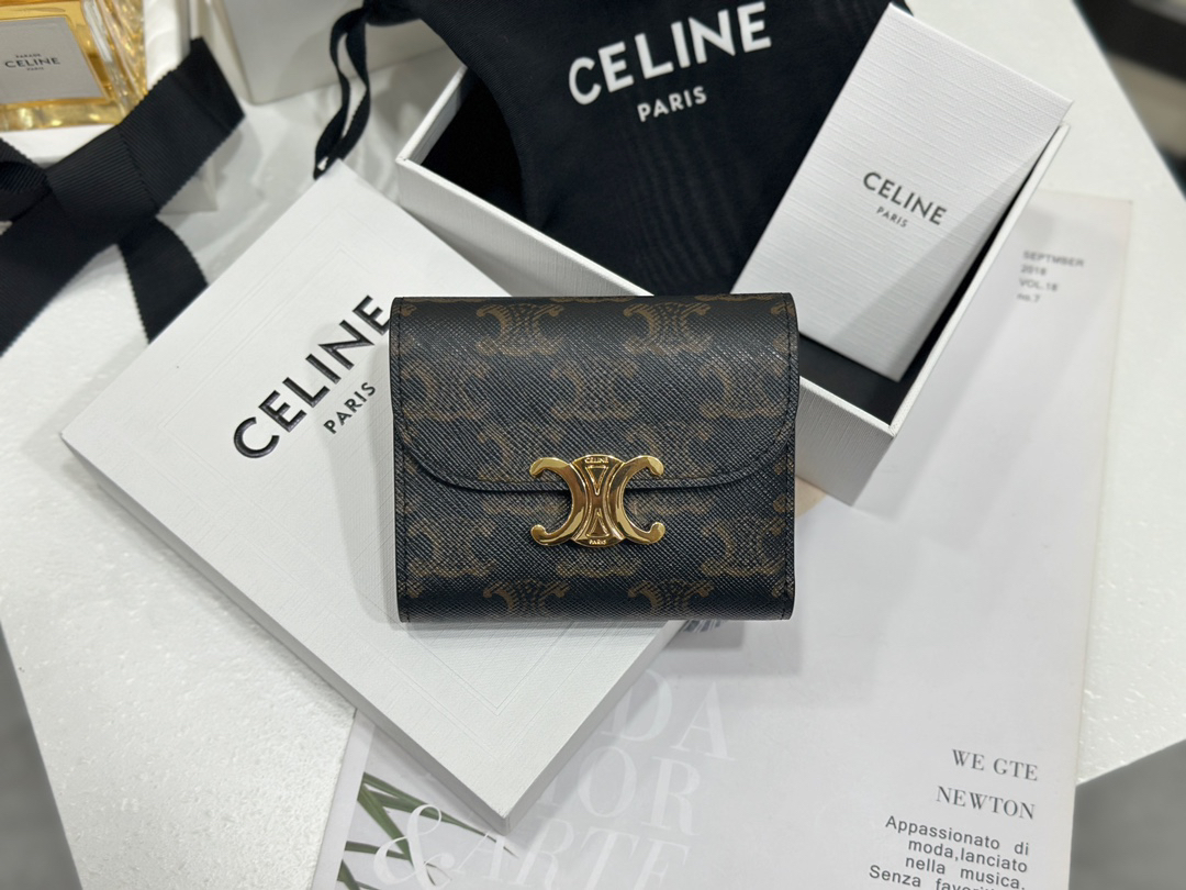 [TOP] CELINE Triomphe Wallet Cowhide 10.5x8.5x4cm - Black - 711 Luxury