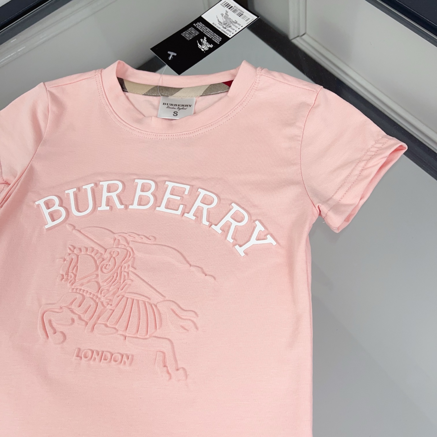 Burberry Girls Pink Embossed Equestrian Knight Logo Crew Neck Cotton Short Sleeve T-Shirt Kids Sizes 90-130