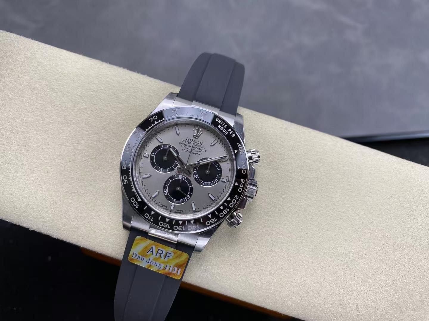 [TOP] ROLEX Watch - Black - 711 Luxury