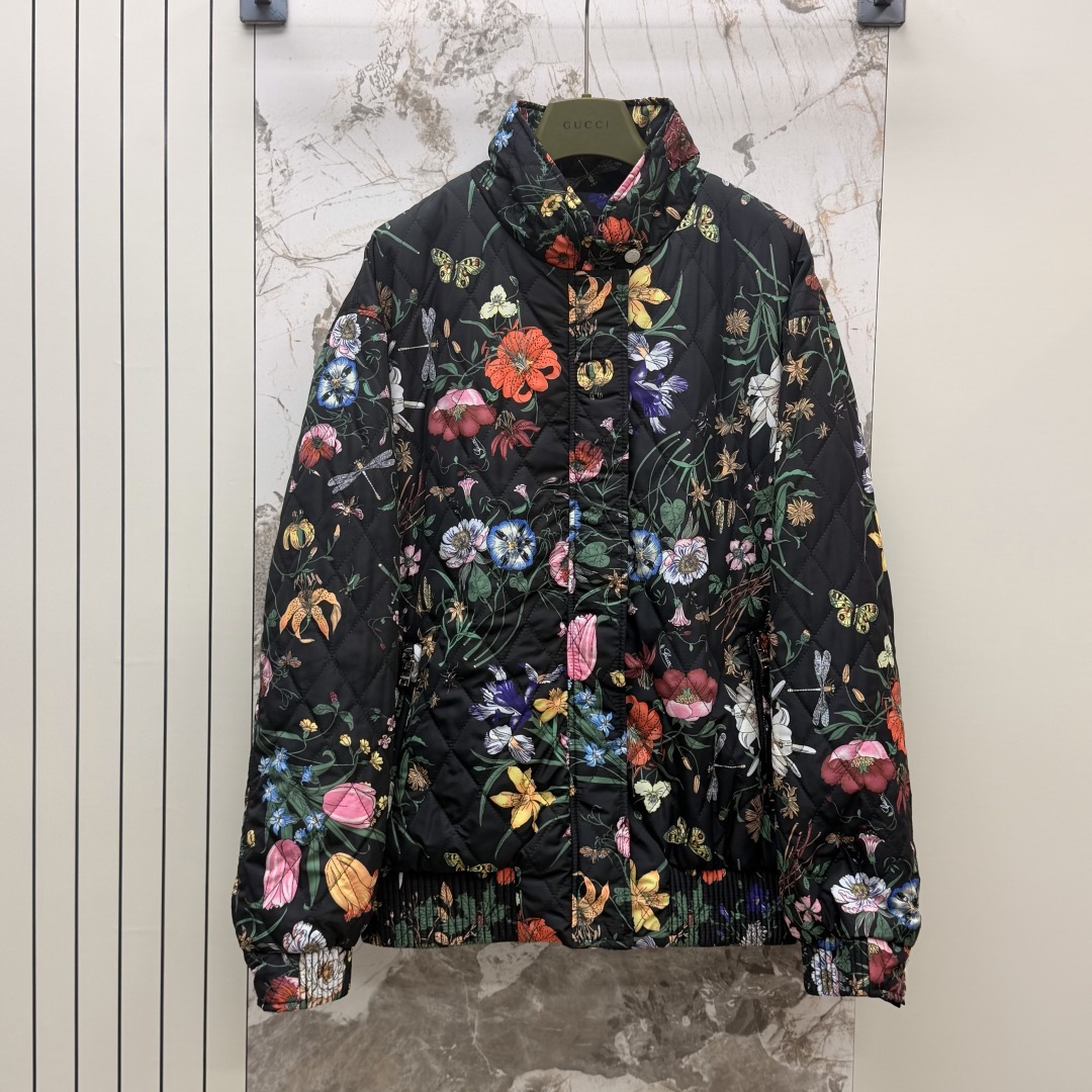 [TOP] GUCCI Floral Cotton-Padded Jacket - Black