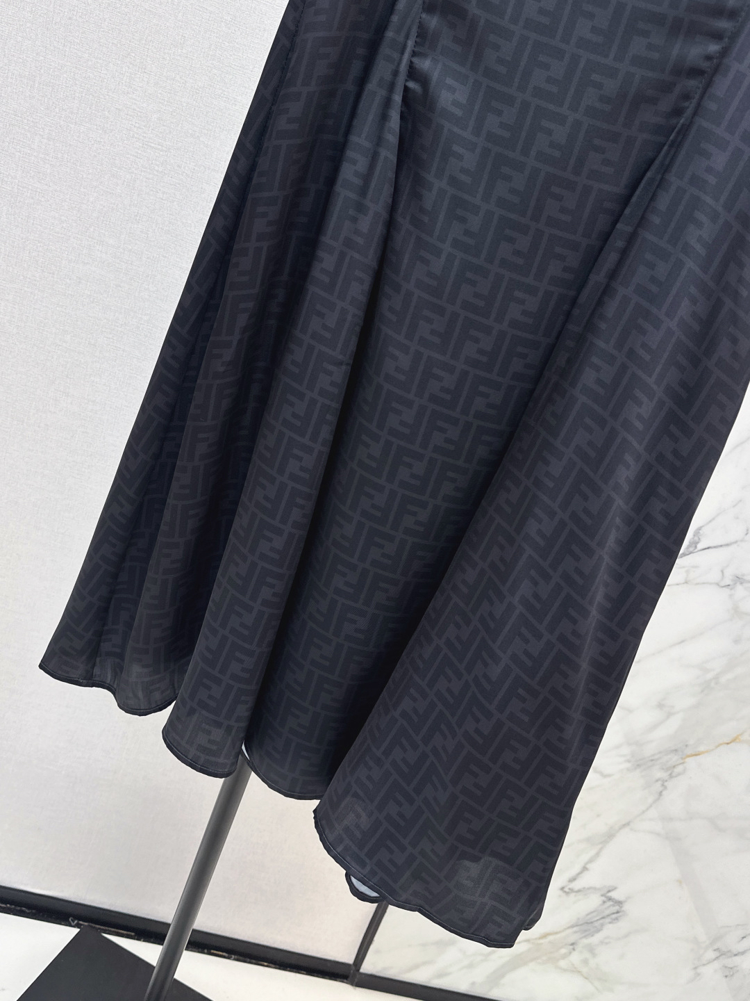 [TOP] FENDI  Dress - Black