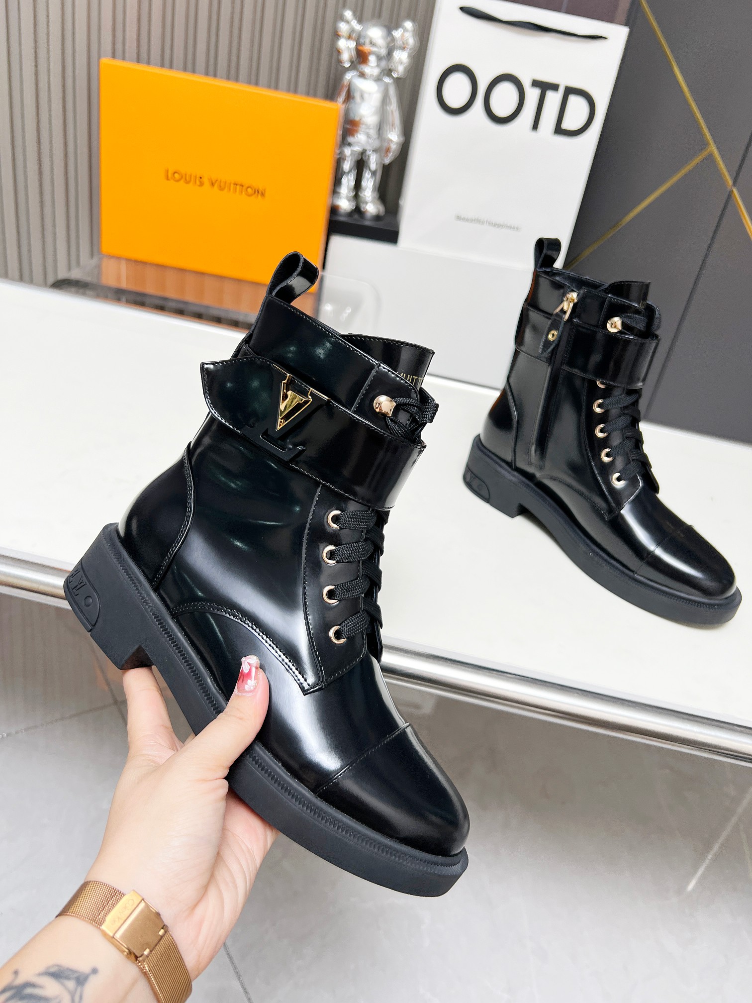 [TOP] Louis Vuitton LV Boots - Black - 711 Luxury