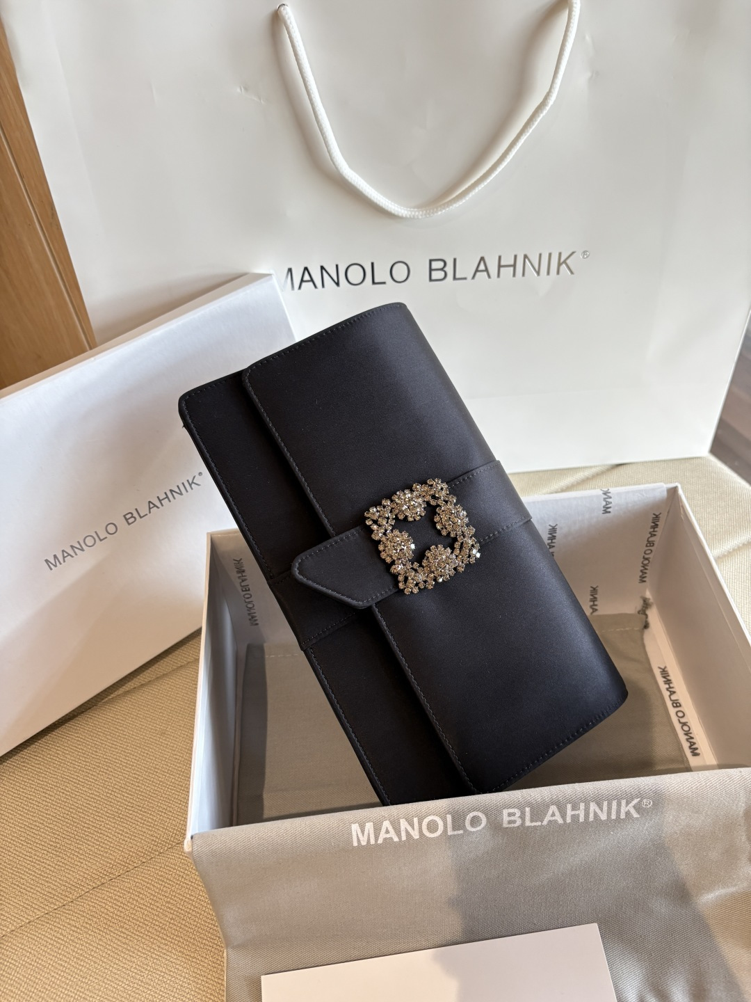 [TOP] MANOLO BLAHNIK Bag 12*24*6cm - Black - 711 Luxury