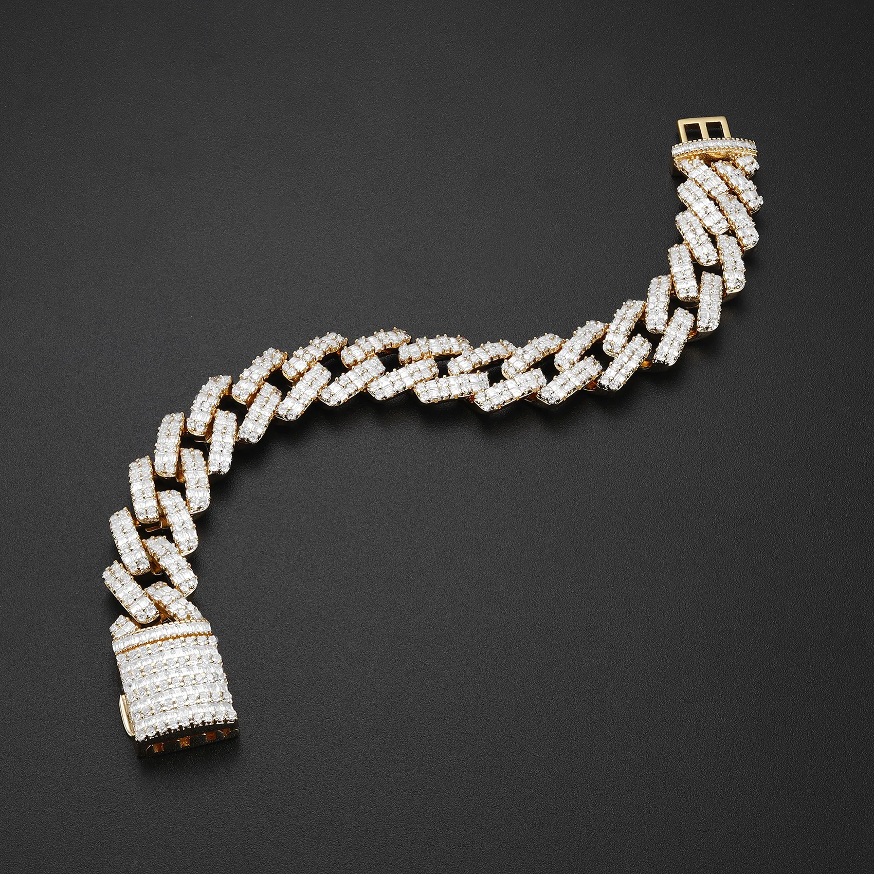 15mm Emerald Cut Prong Bracelet