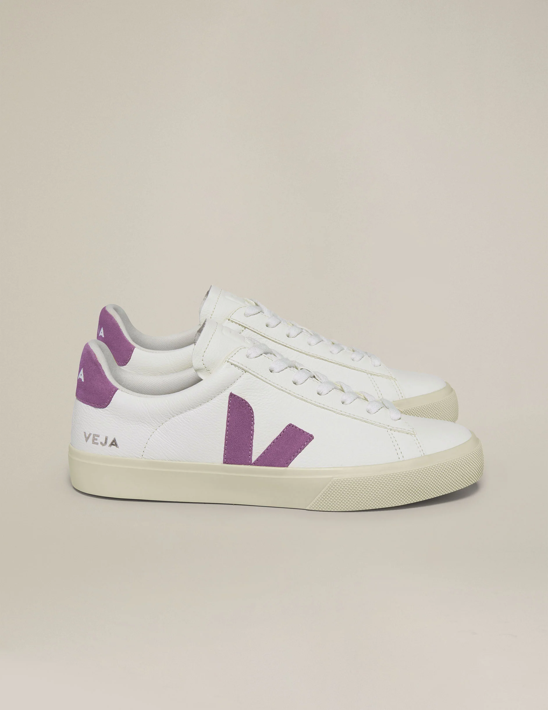 VEJA Campo Sneakers