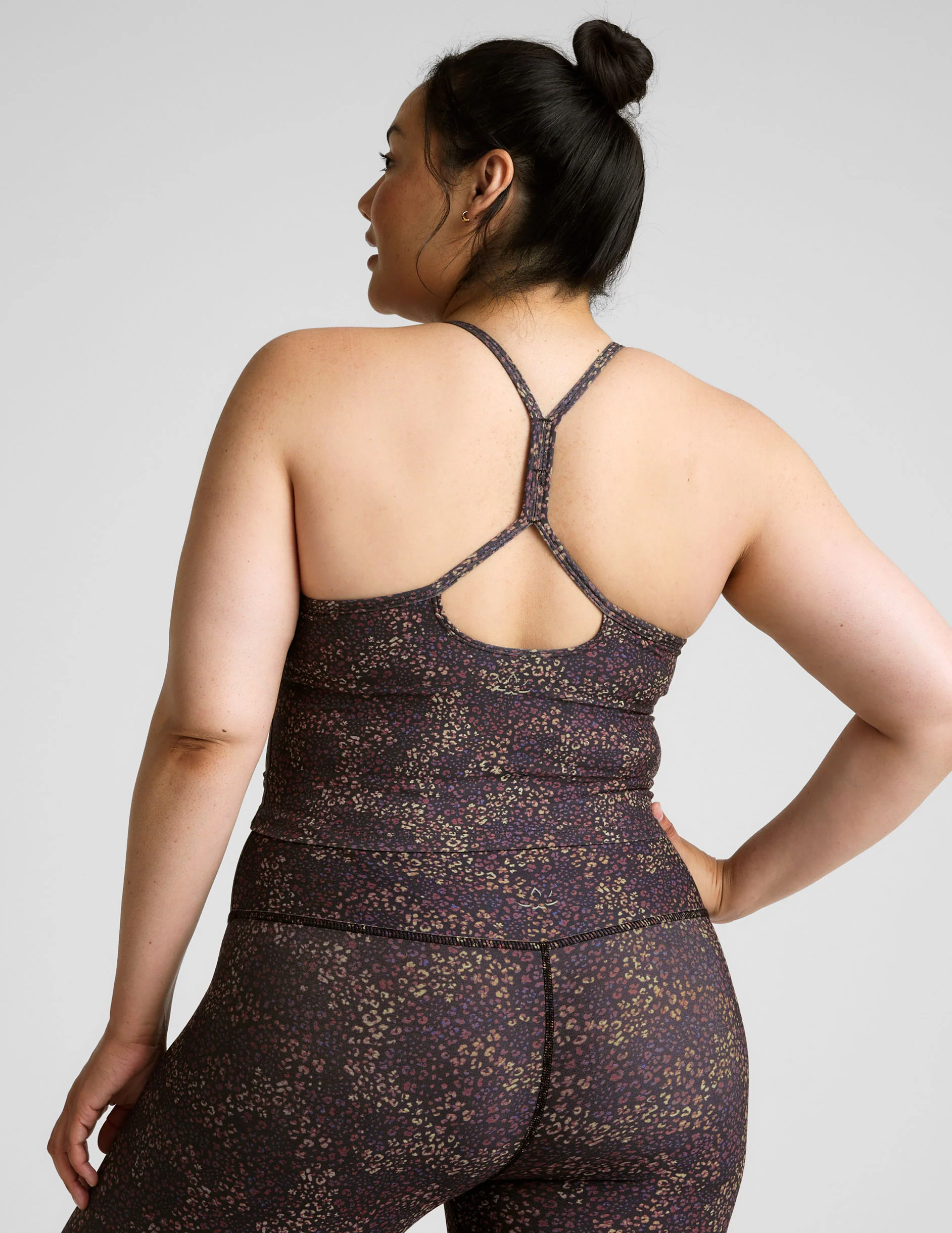 SoftMark Slim Racerback High Cropped Tank