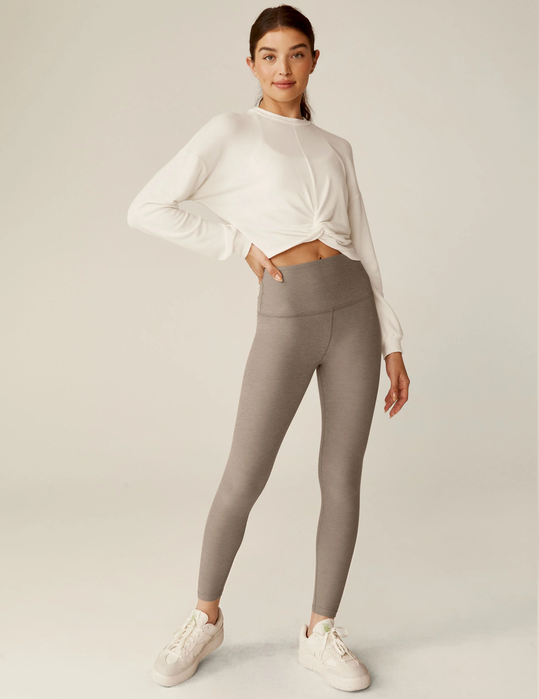 Turn Inward Front Twist Cropped Pullover
